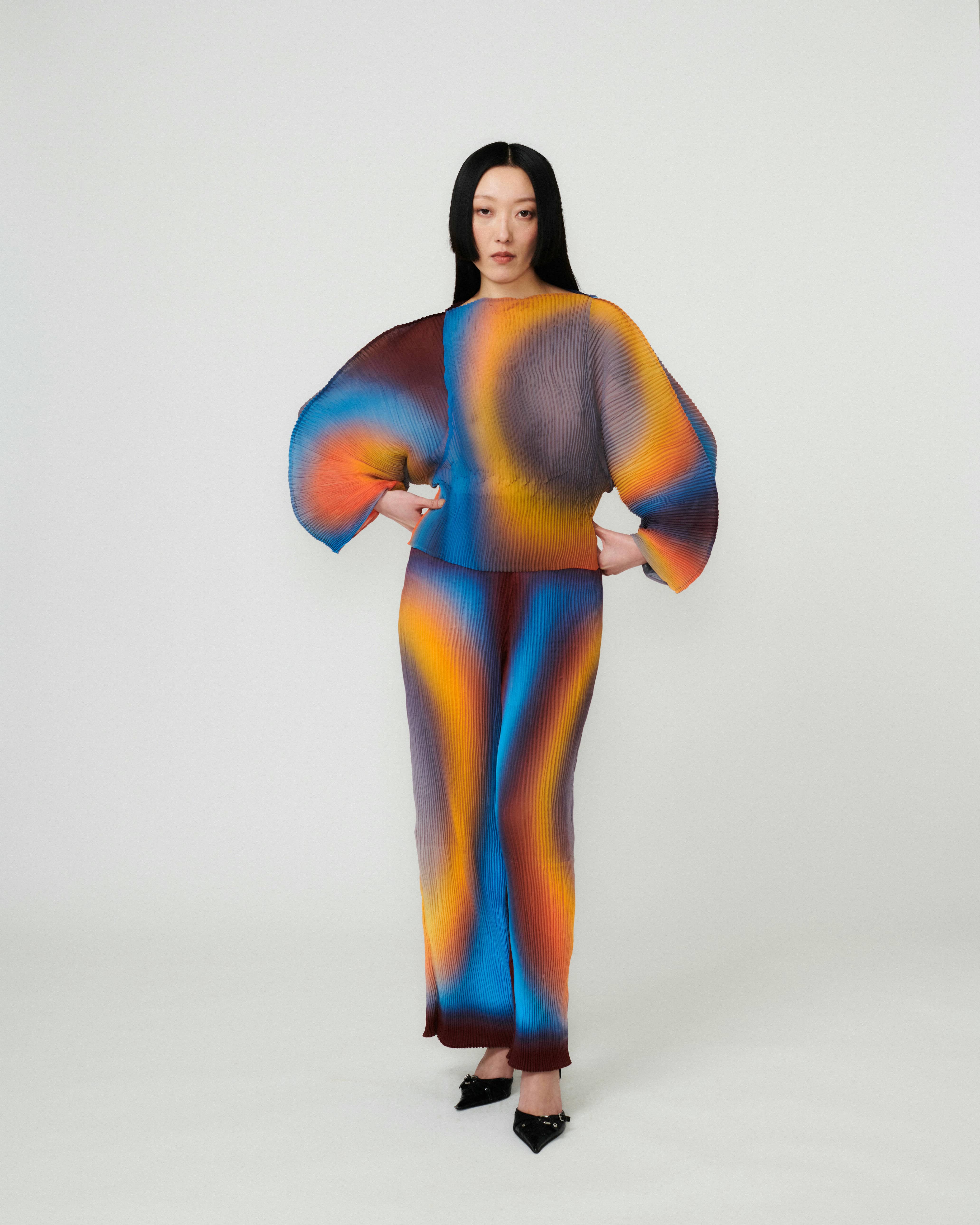 Rana Handpleated Top in Blue Rain