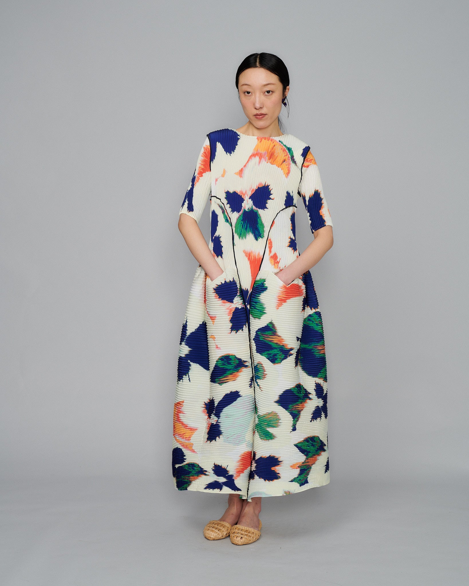 Handpleated Uma Dress in Pansy White