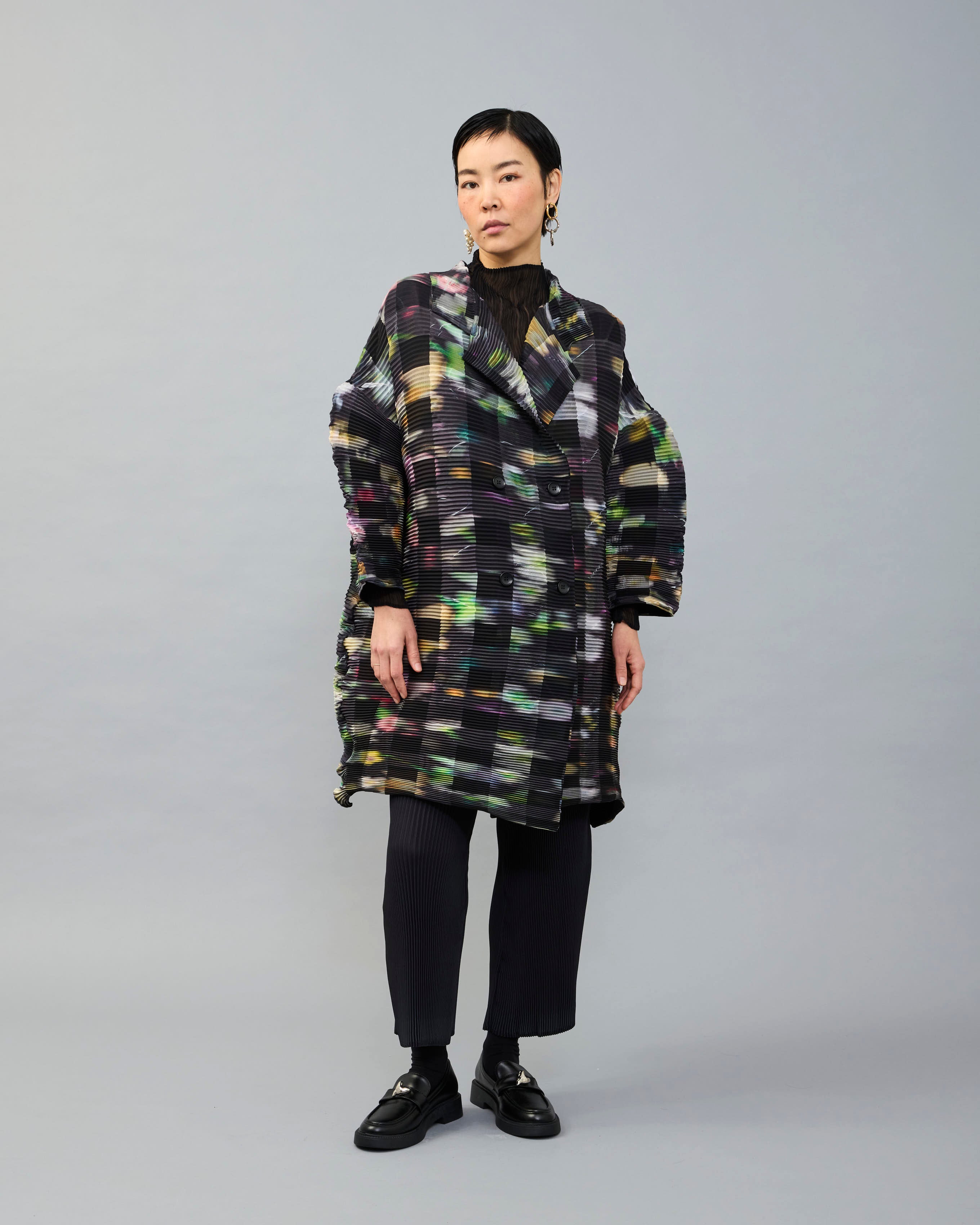 Johan Pleated Coat in Mayu