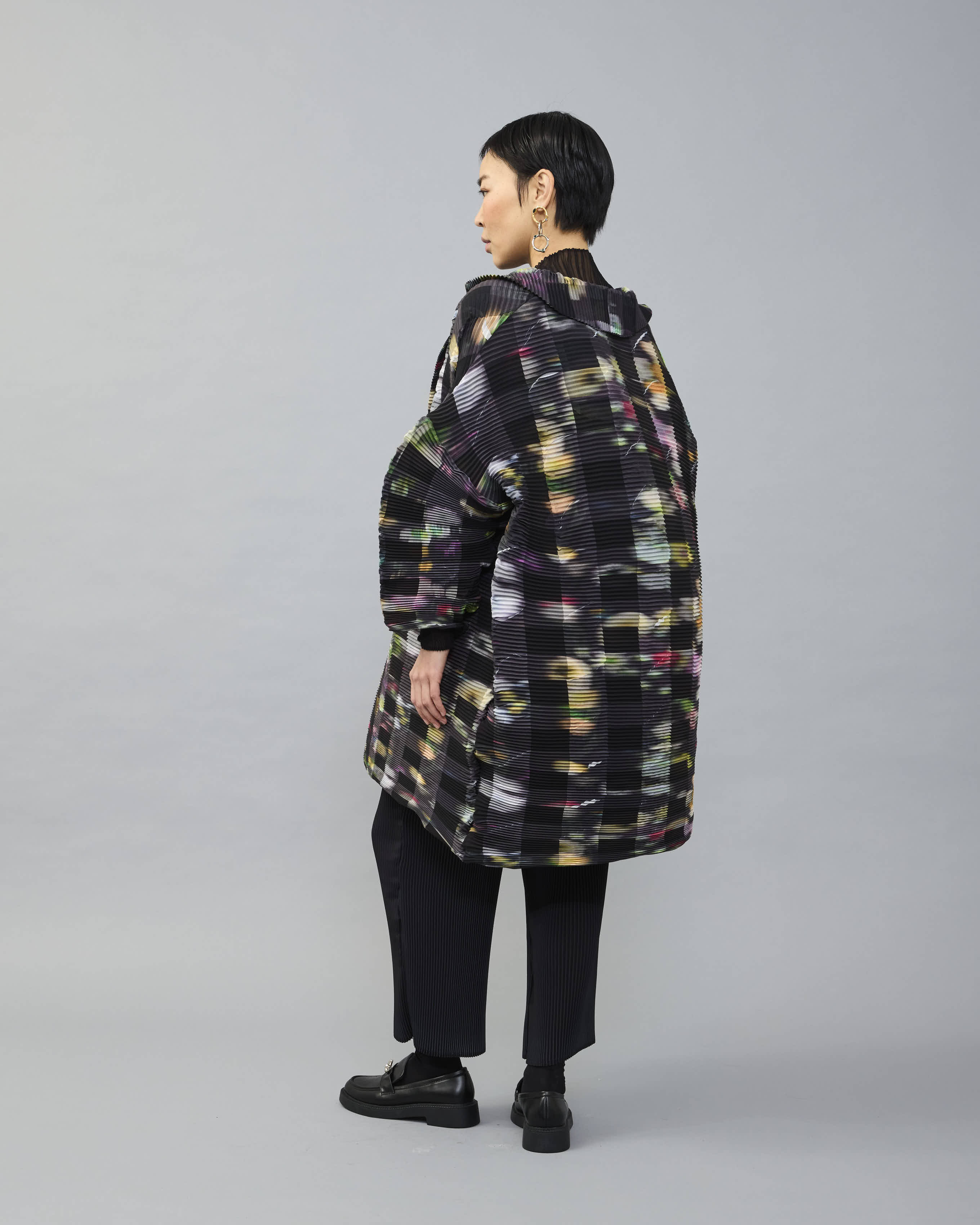 Johan Pleated Coat in Mayu