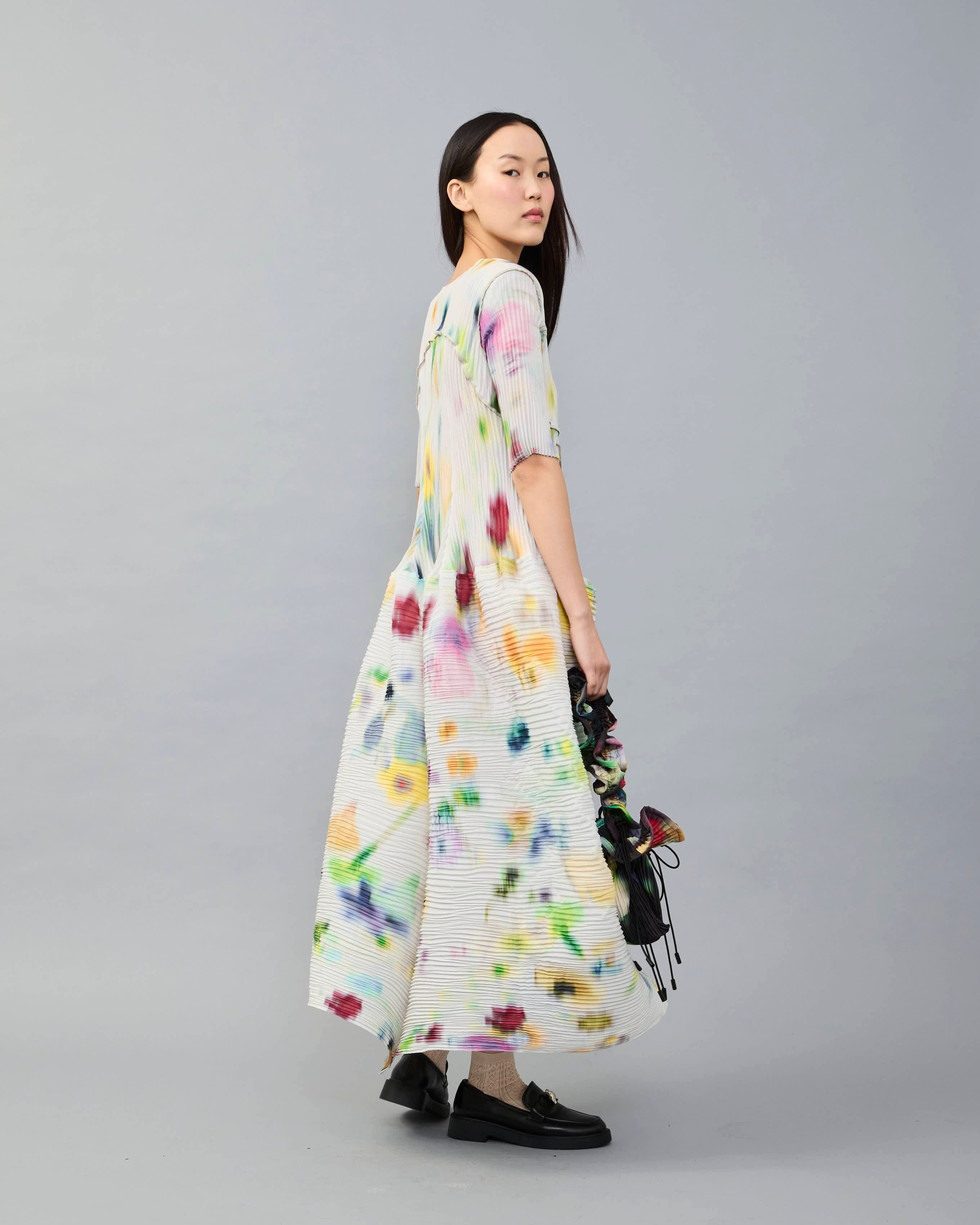 Handpleated Uma Dress in light Mayu