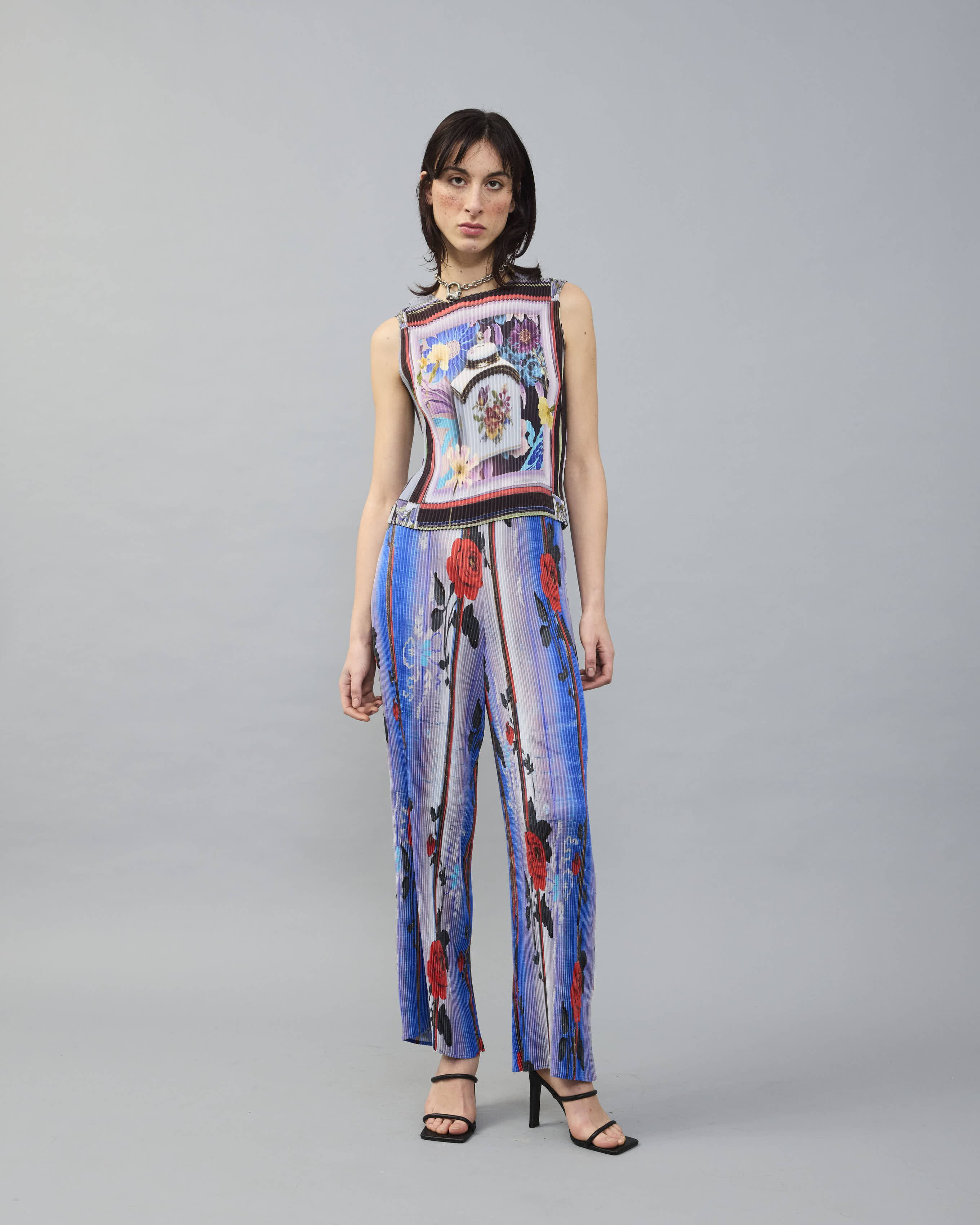 Thelma Top in Alice