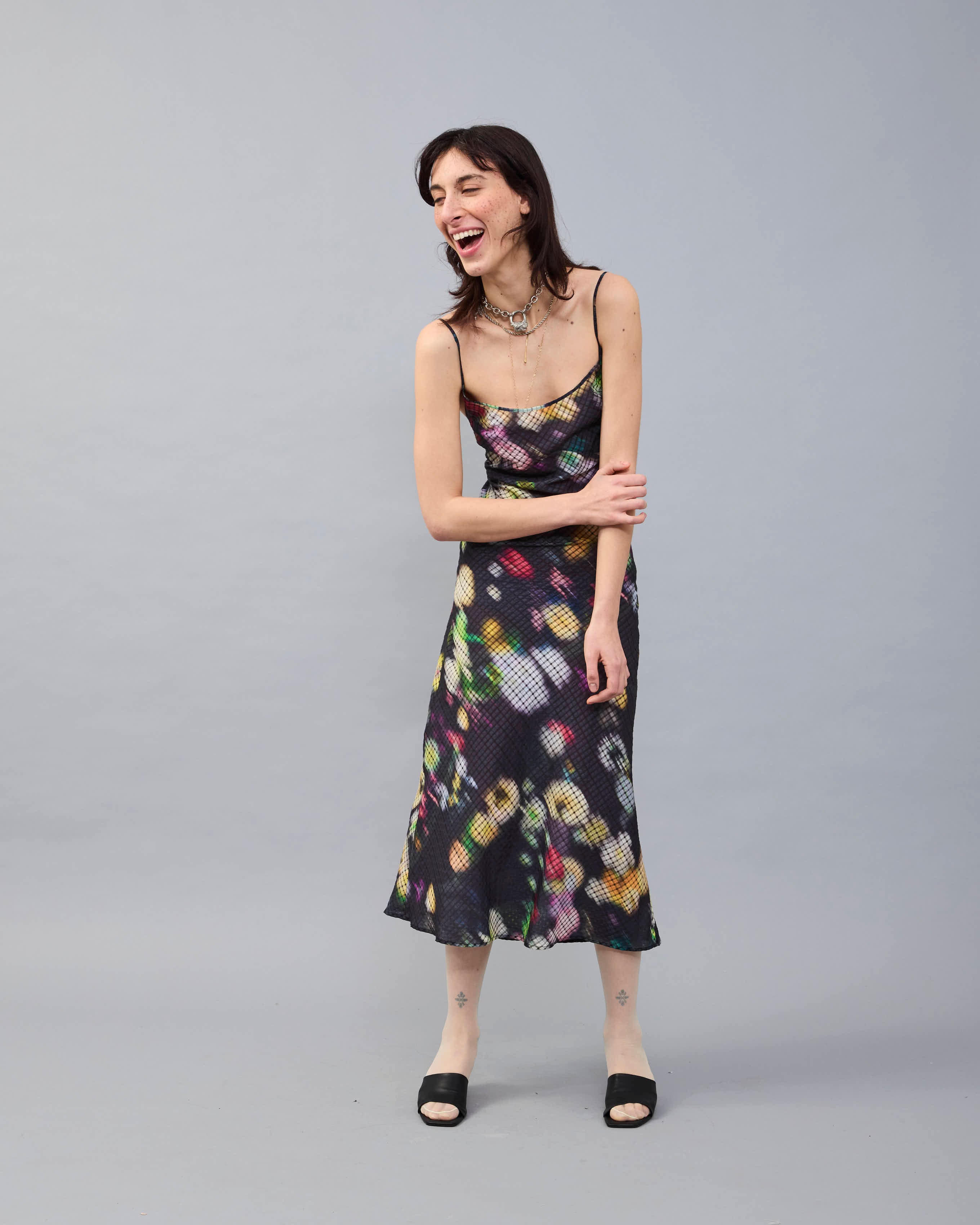 Lexi Dress in dark Mayu