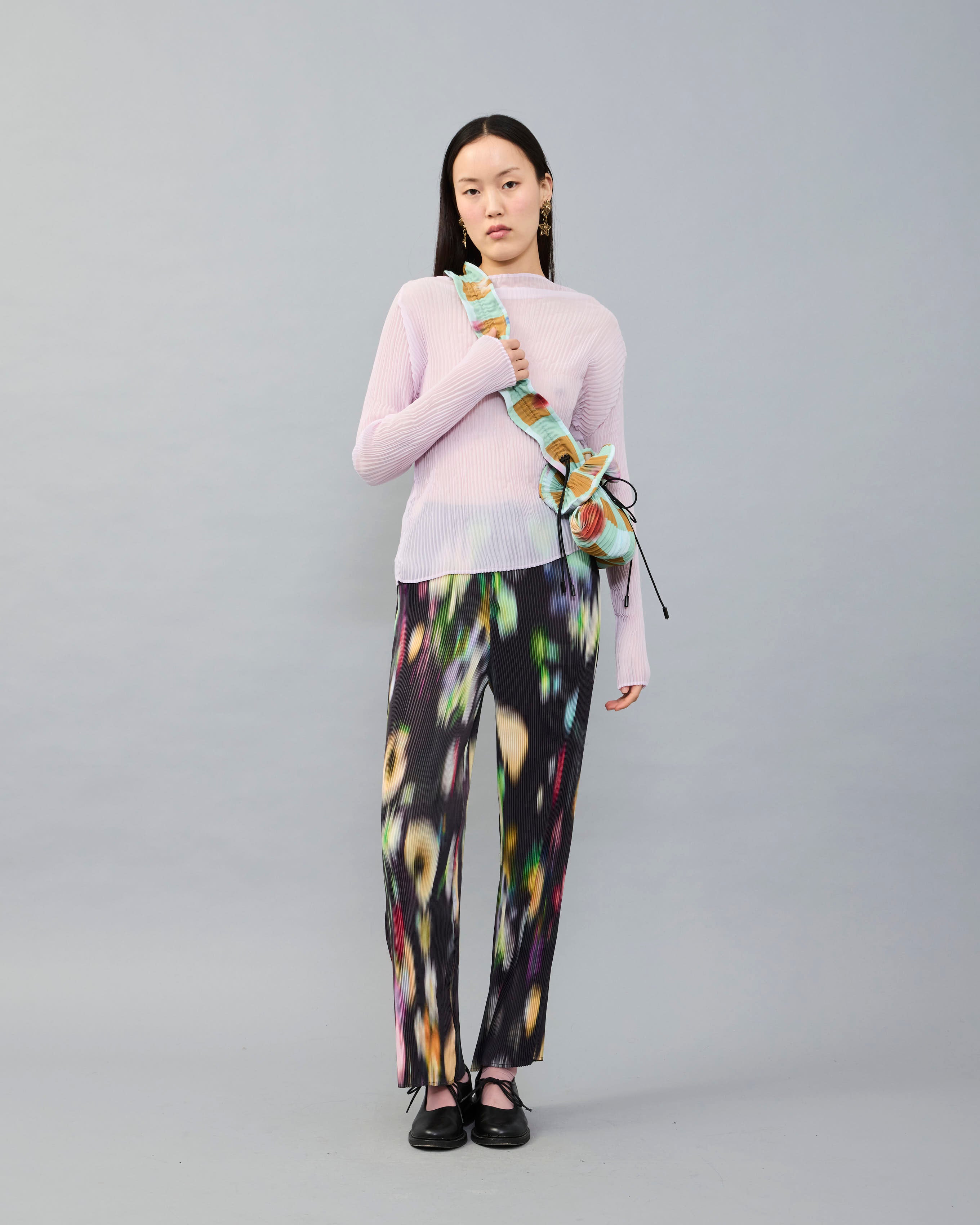 Wanda Handpleated Bag in Sven