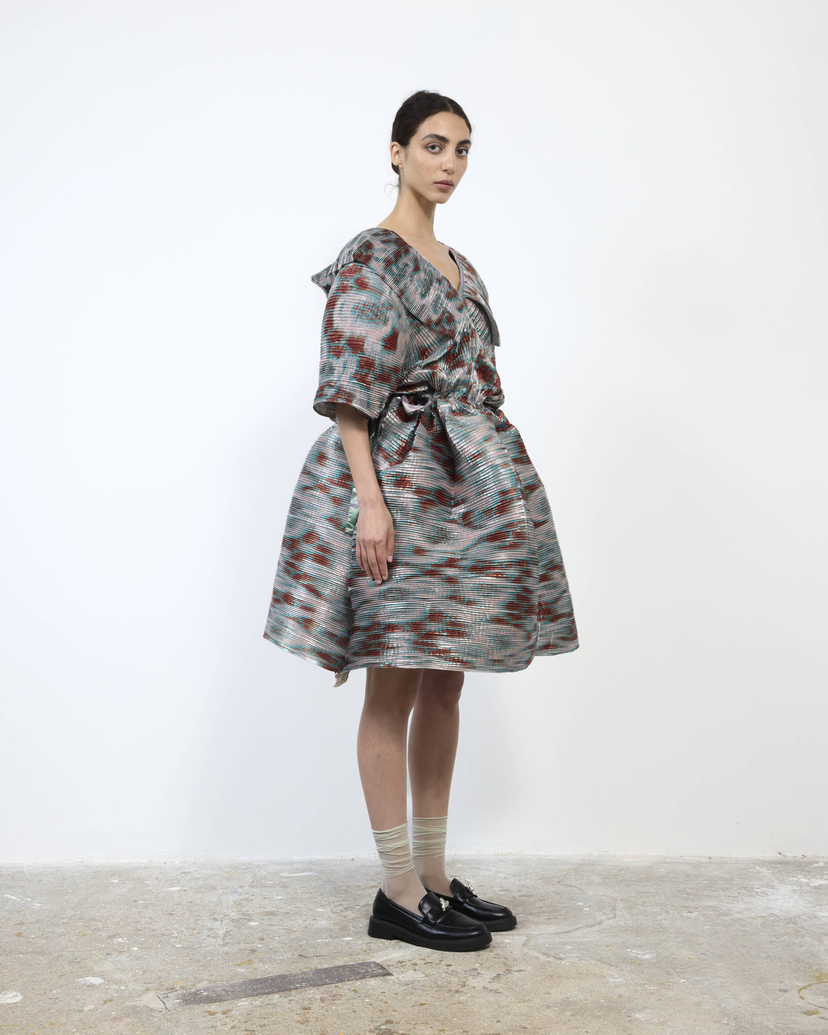 HANDPLEATED NIKA DRESS IN METALLIC GALLIA