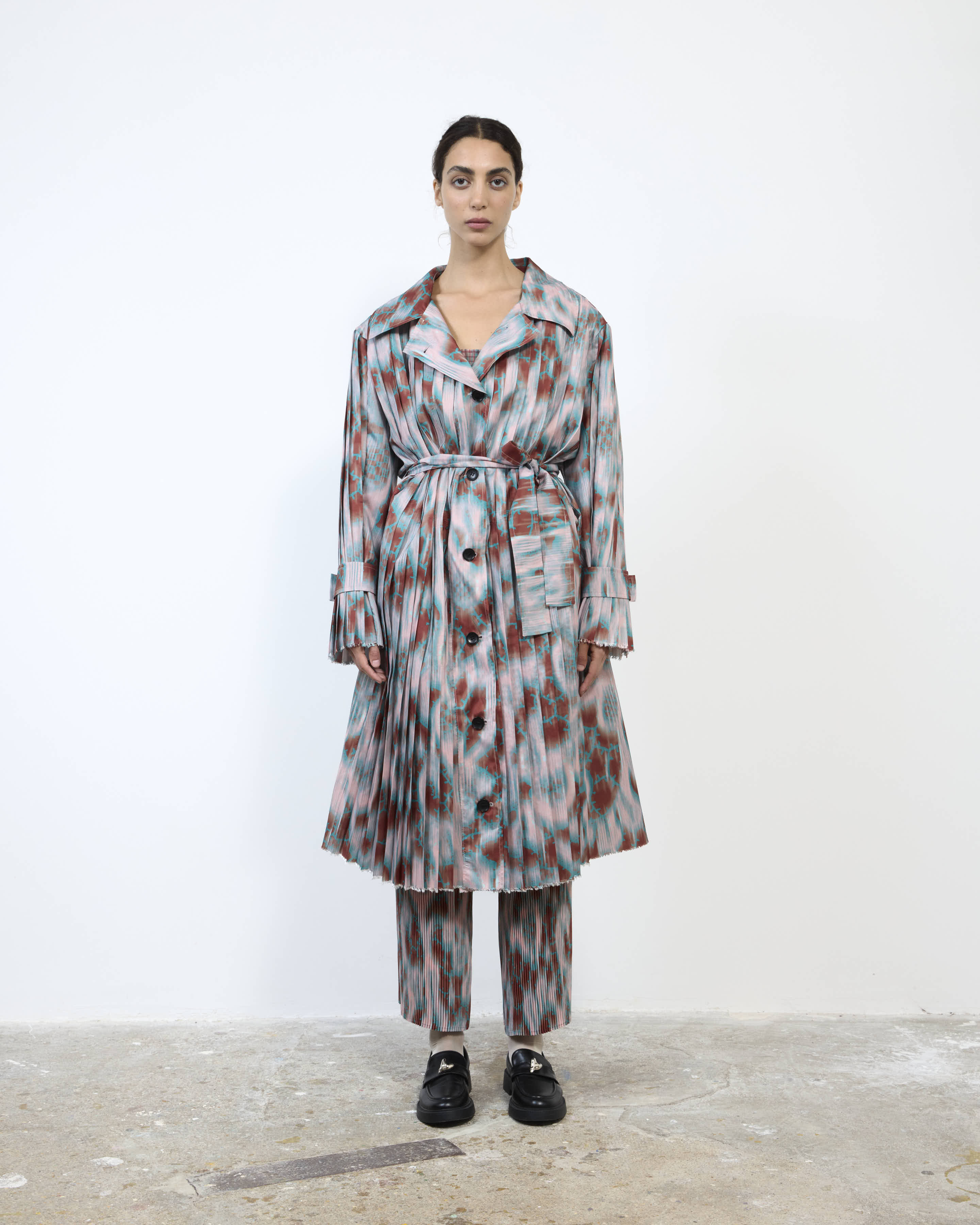 EMIL PLEATED COAT IN GALLIA