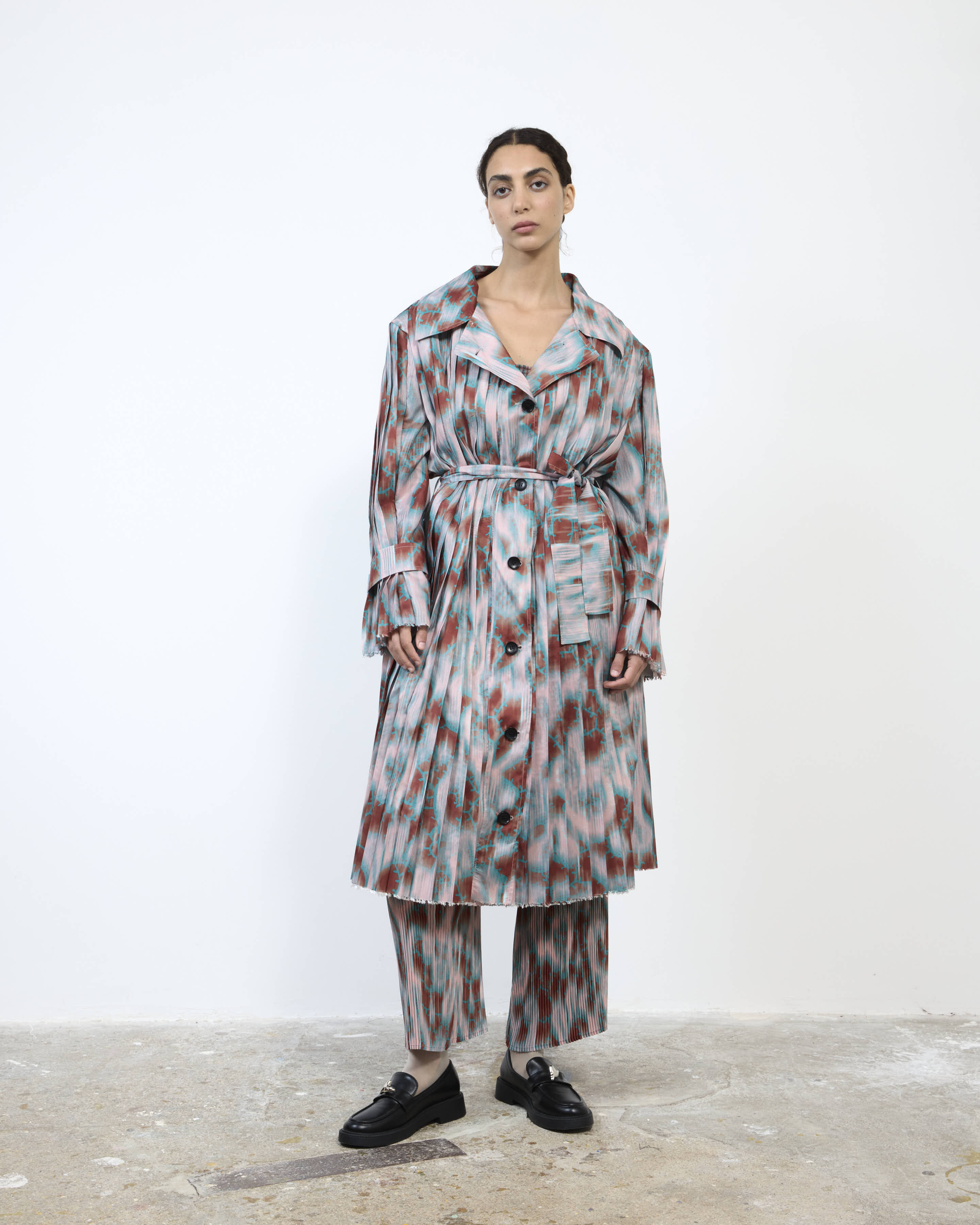 EMIL PLEATED COAT IN GALLIA