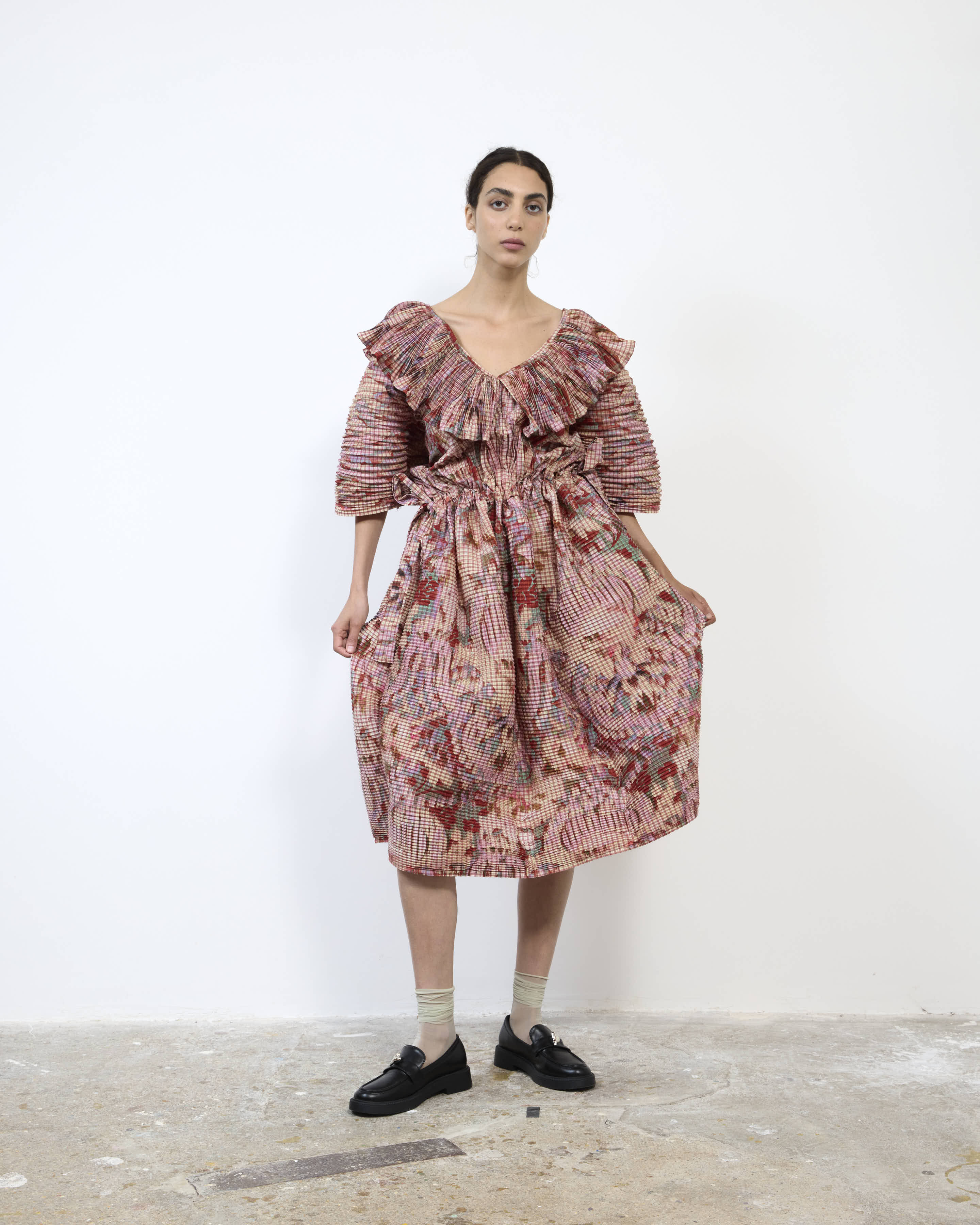 HANDPLEATED NIKA DRESS IN JIM