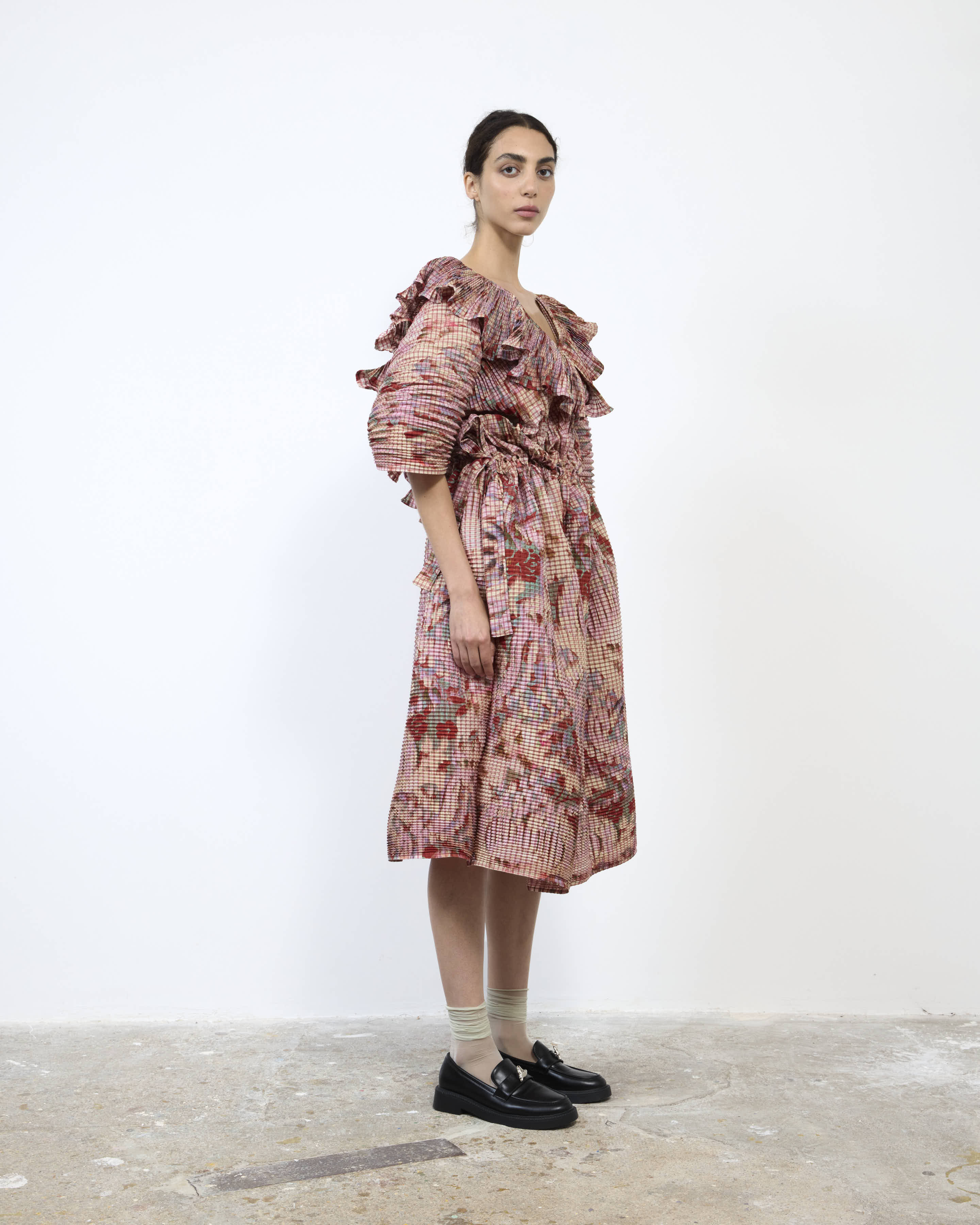 HANDPLEATED NIKA DRESS IN JIM