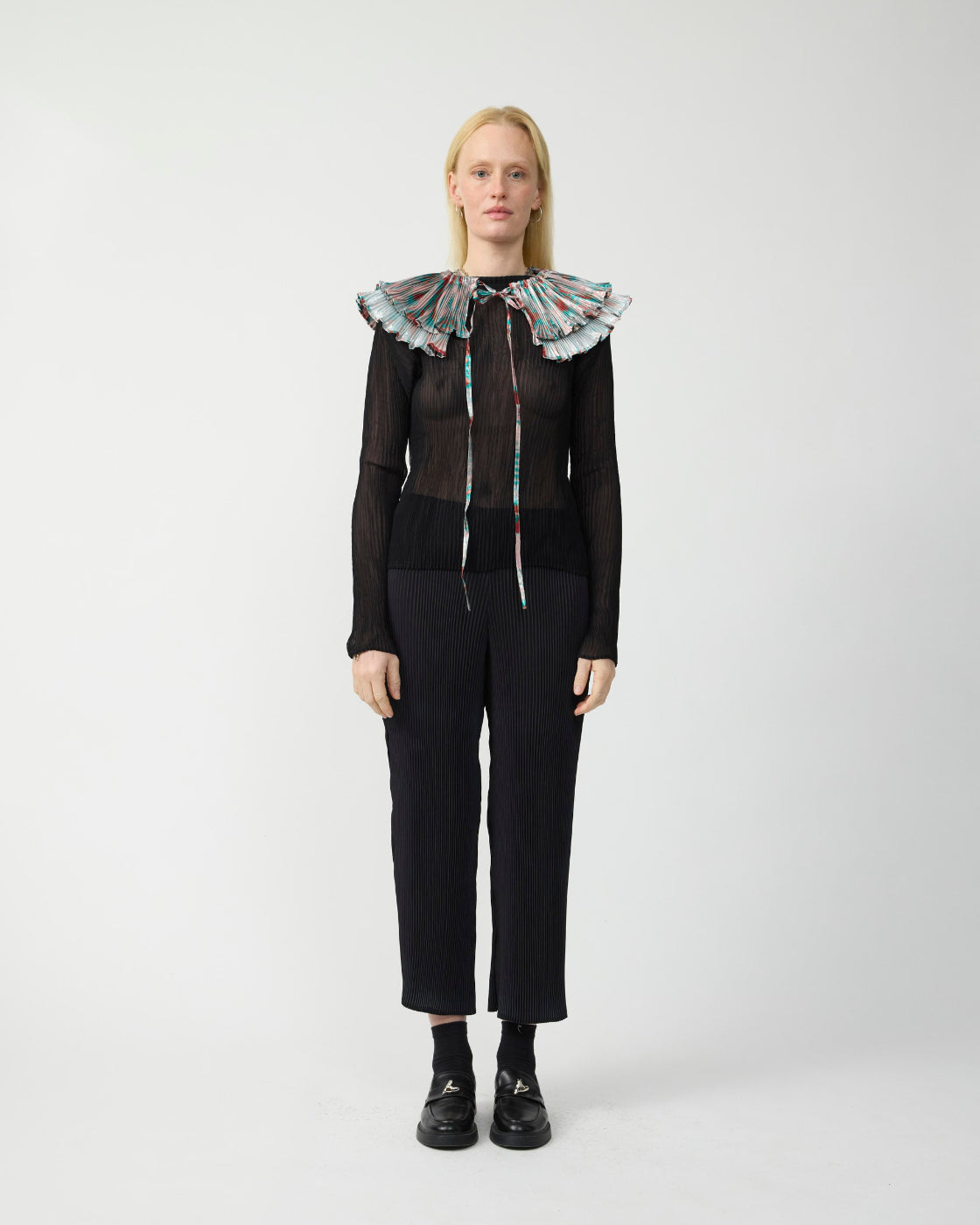 Winnie Pleated Collar in Metallic Gallia