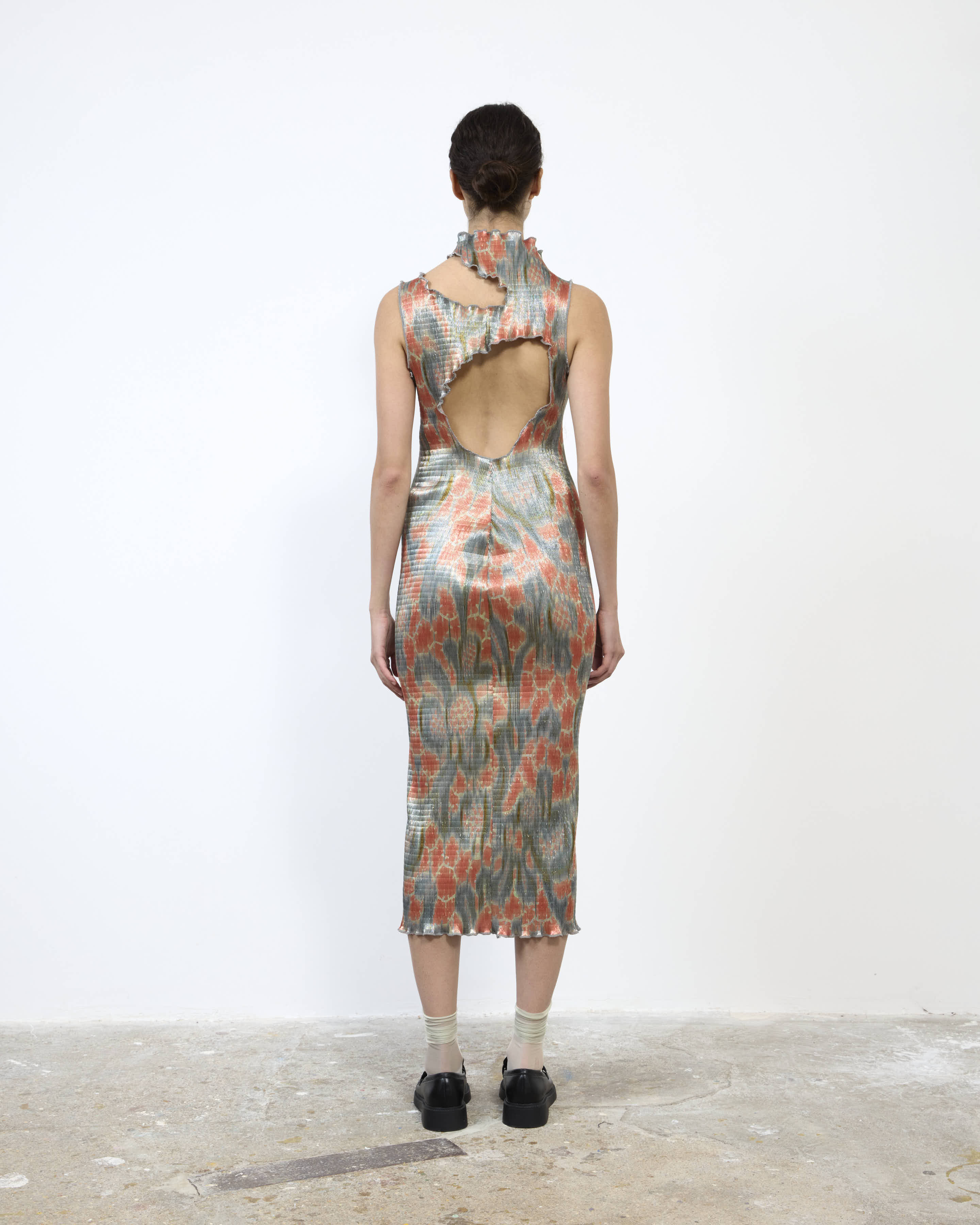 TITO SMOCKED DRESS IN METALLIC GALLIA