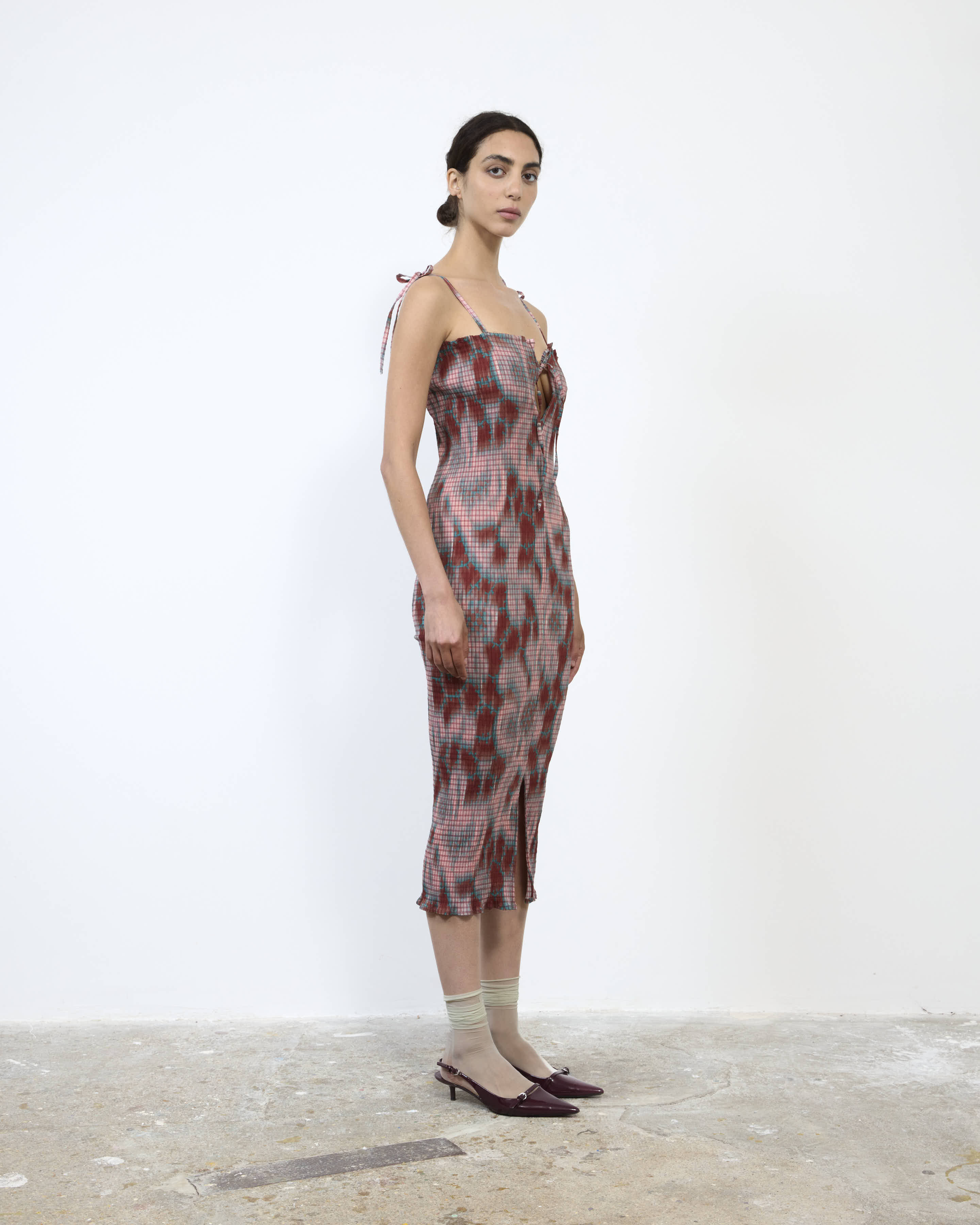 LENI REVERSIBLE SMOCKED DRESS IN GALLIA