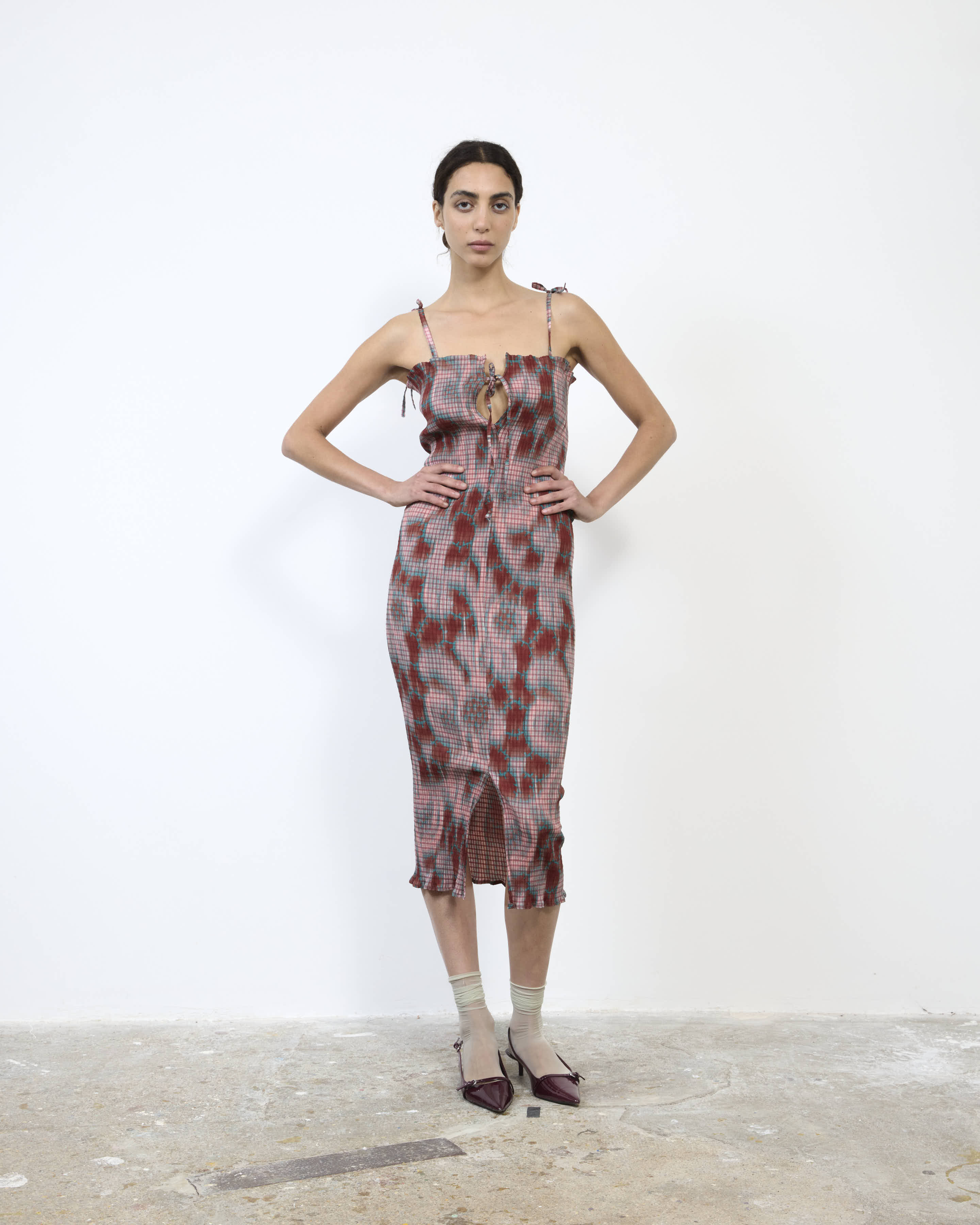 LENI REVERSIBLE SMOCKED DRESS IN GALLIA