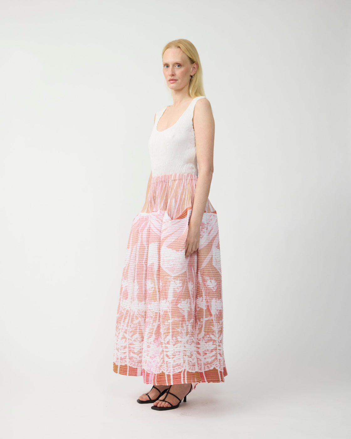 Kurt Handpleated Tanktop in White