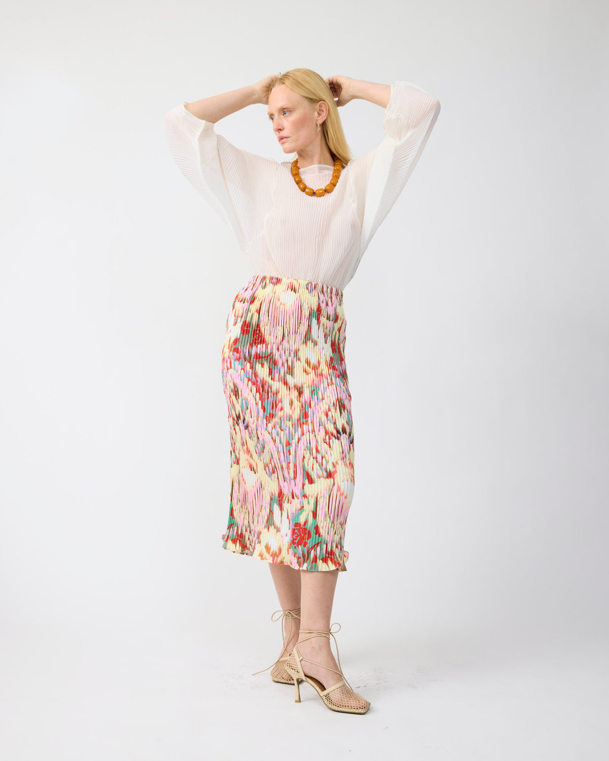 Rana Handpleated Top in White
