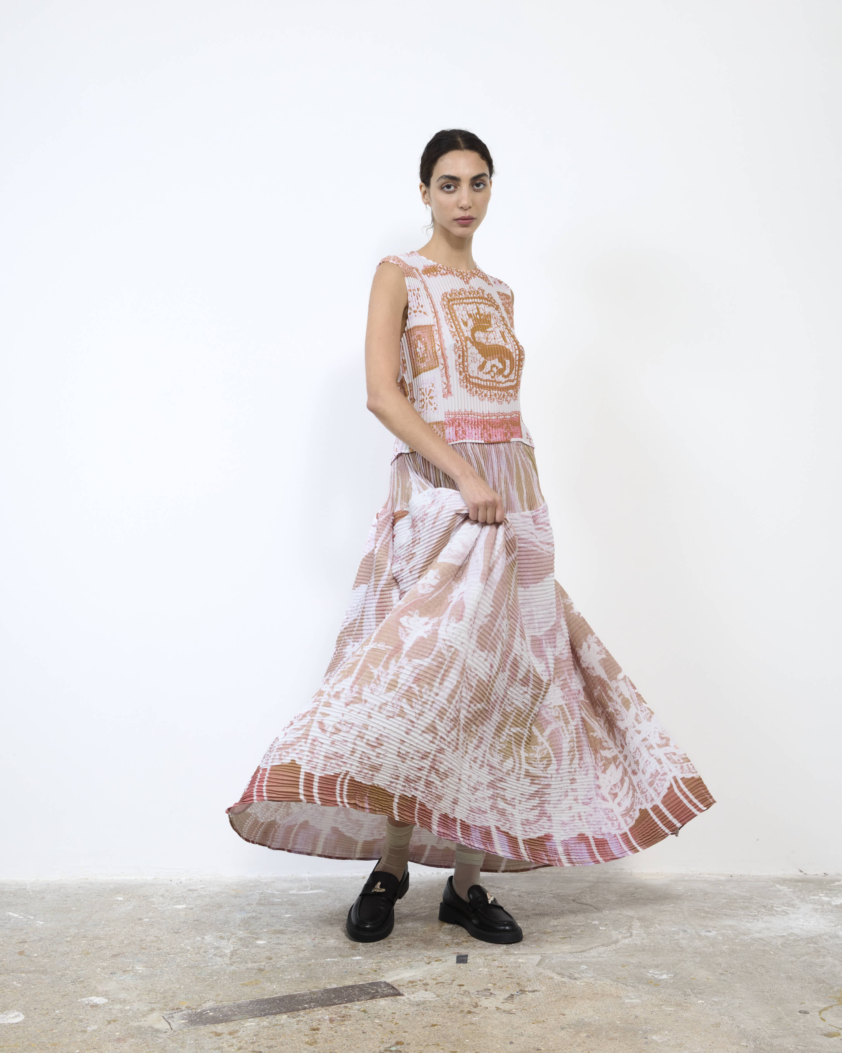 THELMA PLEATED TOP IN APO