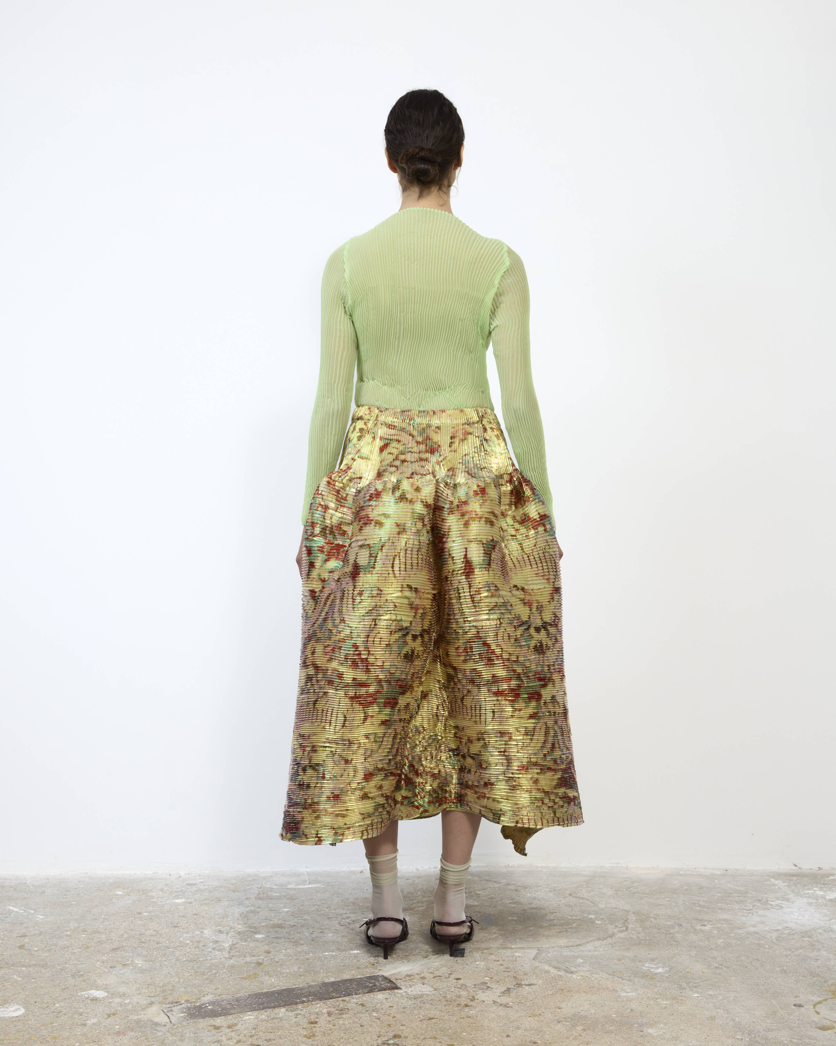 HANDPLEATED KENZA SKIRT IN IRIDESCENT JIM