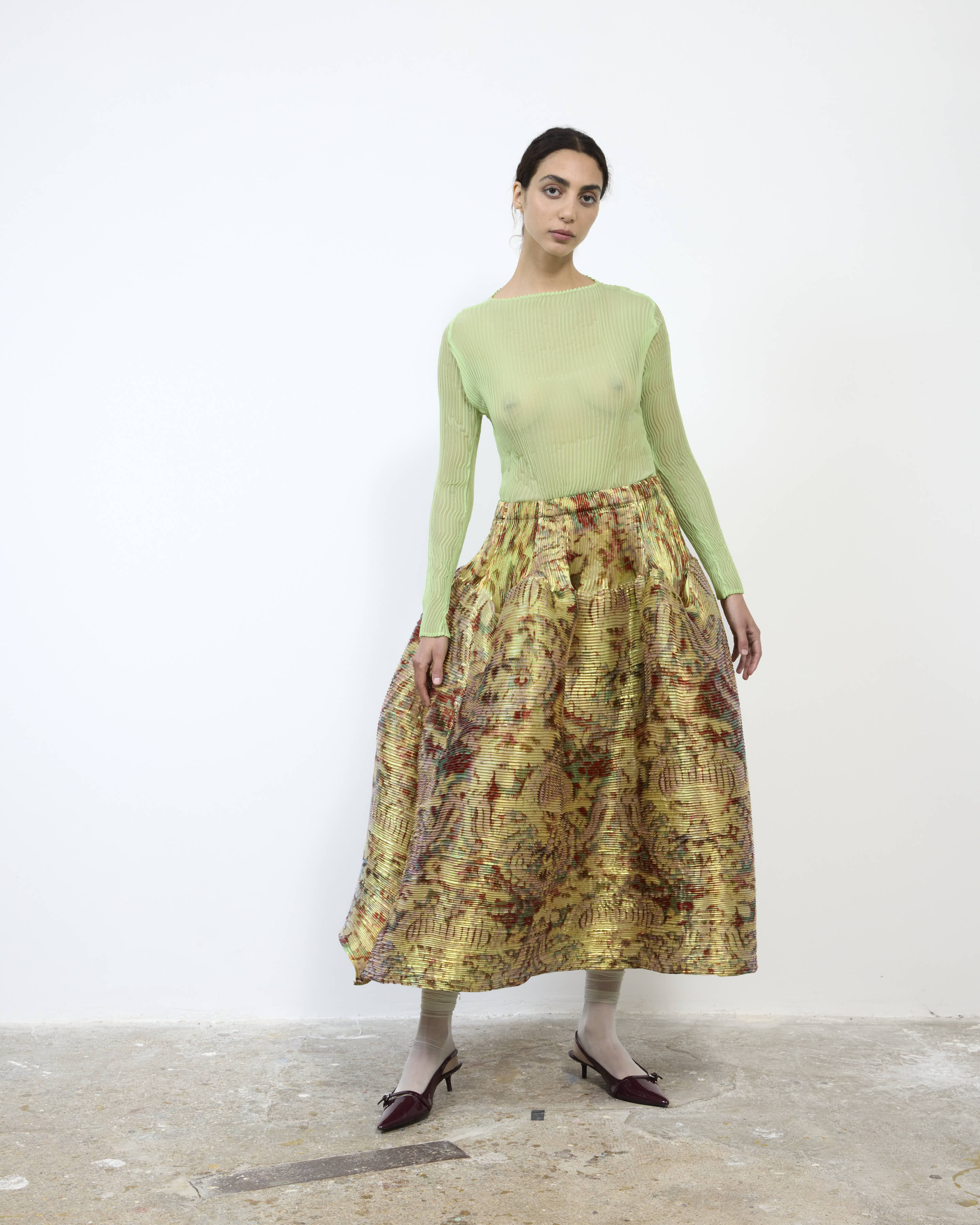HANDPLEATED KENZA SKIRT IN IRIDESCENT JIM