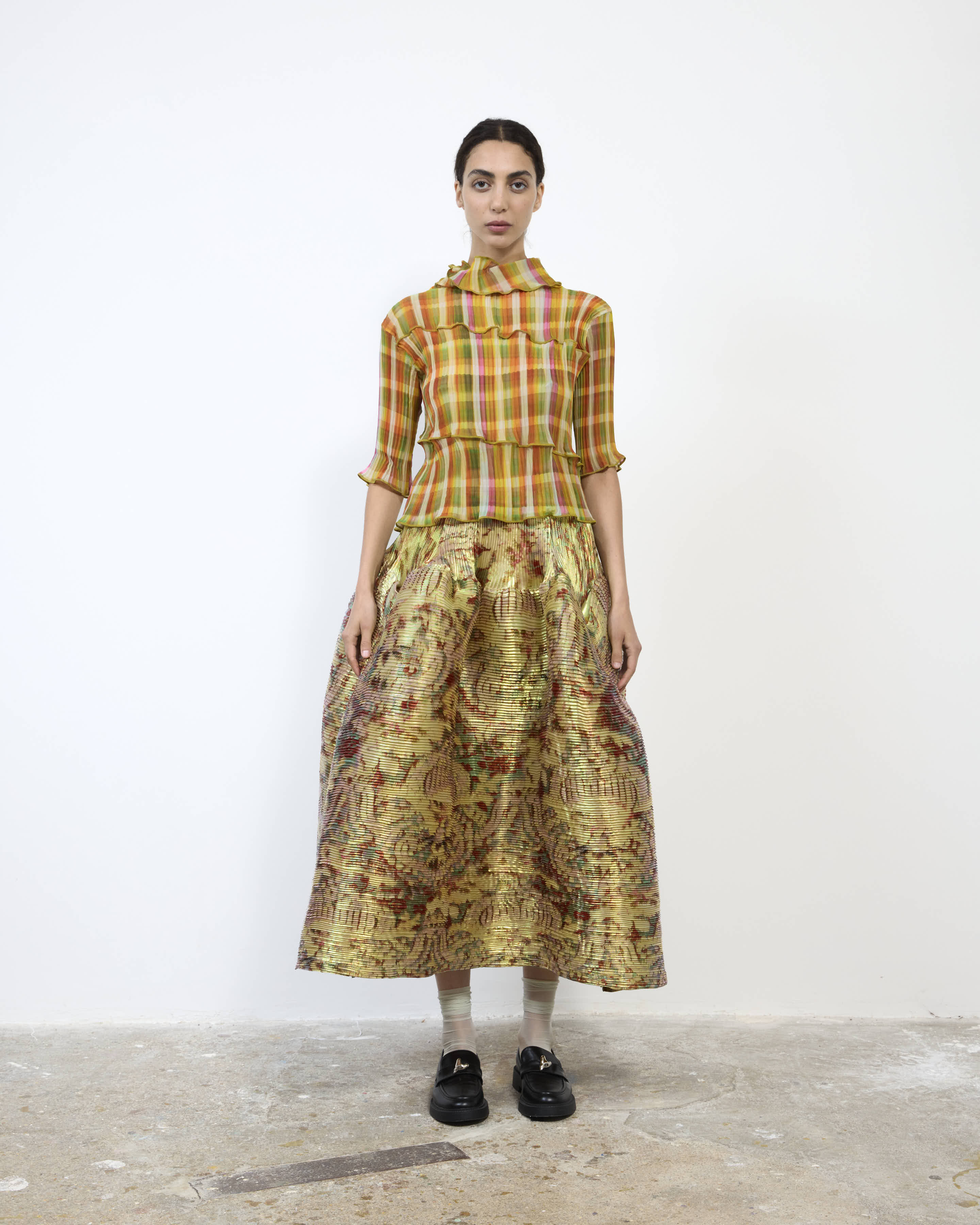 LASSE PLEATED TOP IN TAREK
