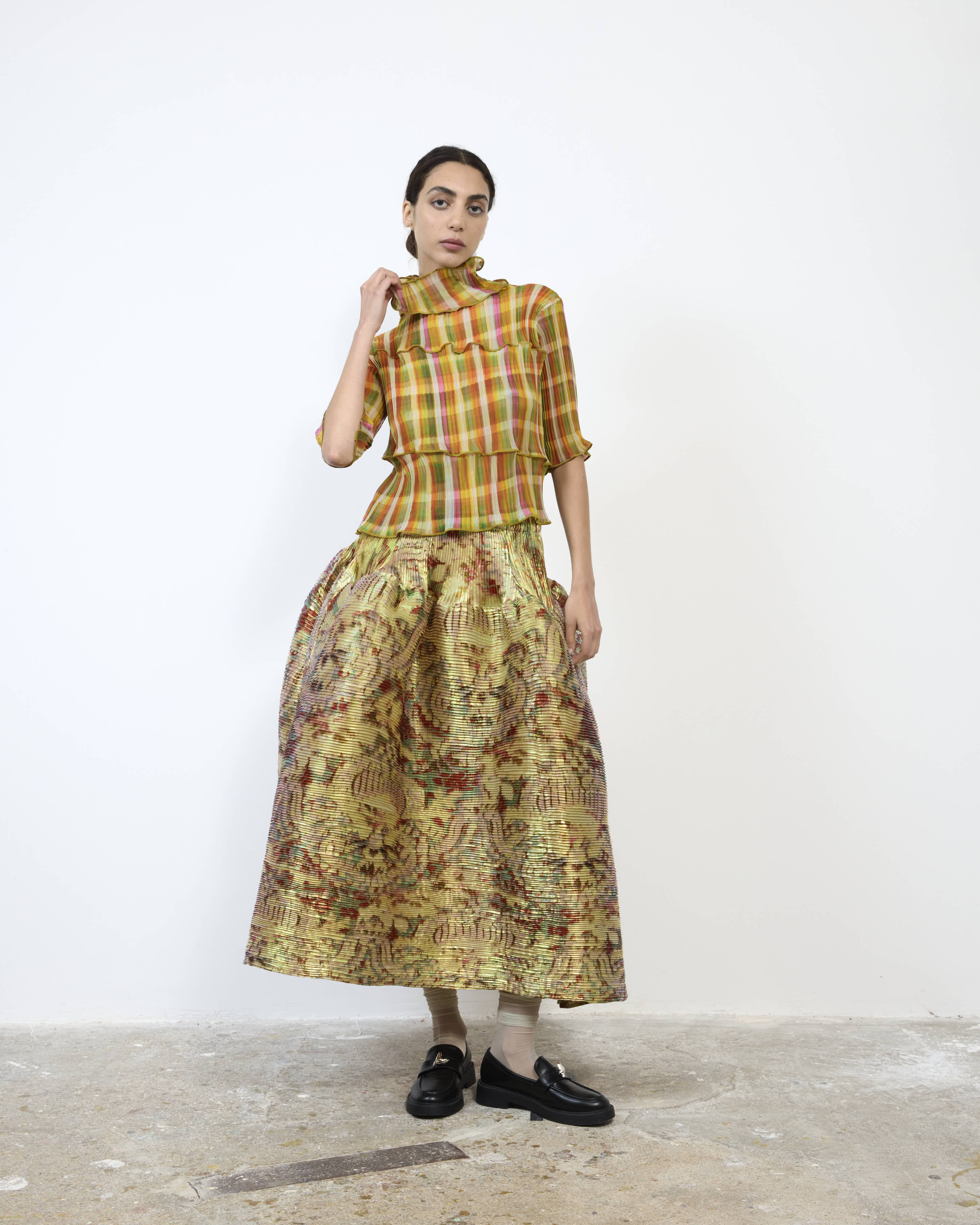 LASSE PLEATED TOP IN TAREK