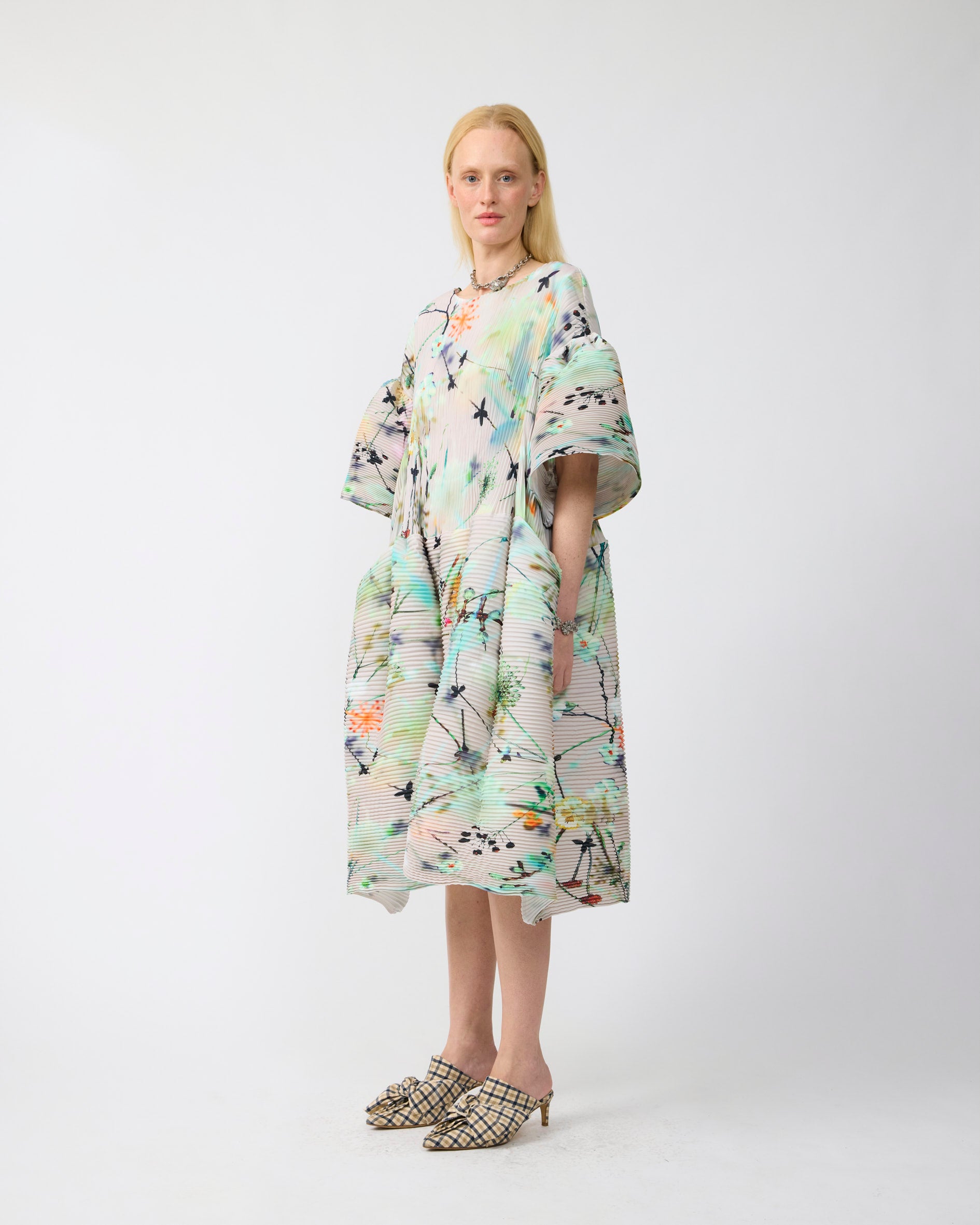 【1回着用】JULIAHEUER LeeTopinLillie2025春夏 SILVER SILVER ~ Spring 2025 edit from Julia Heuer – 100% SILK SHOP
