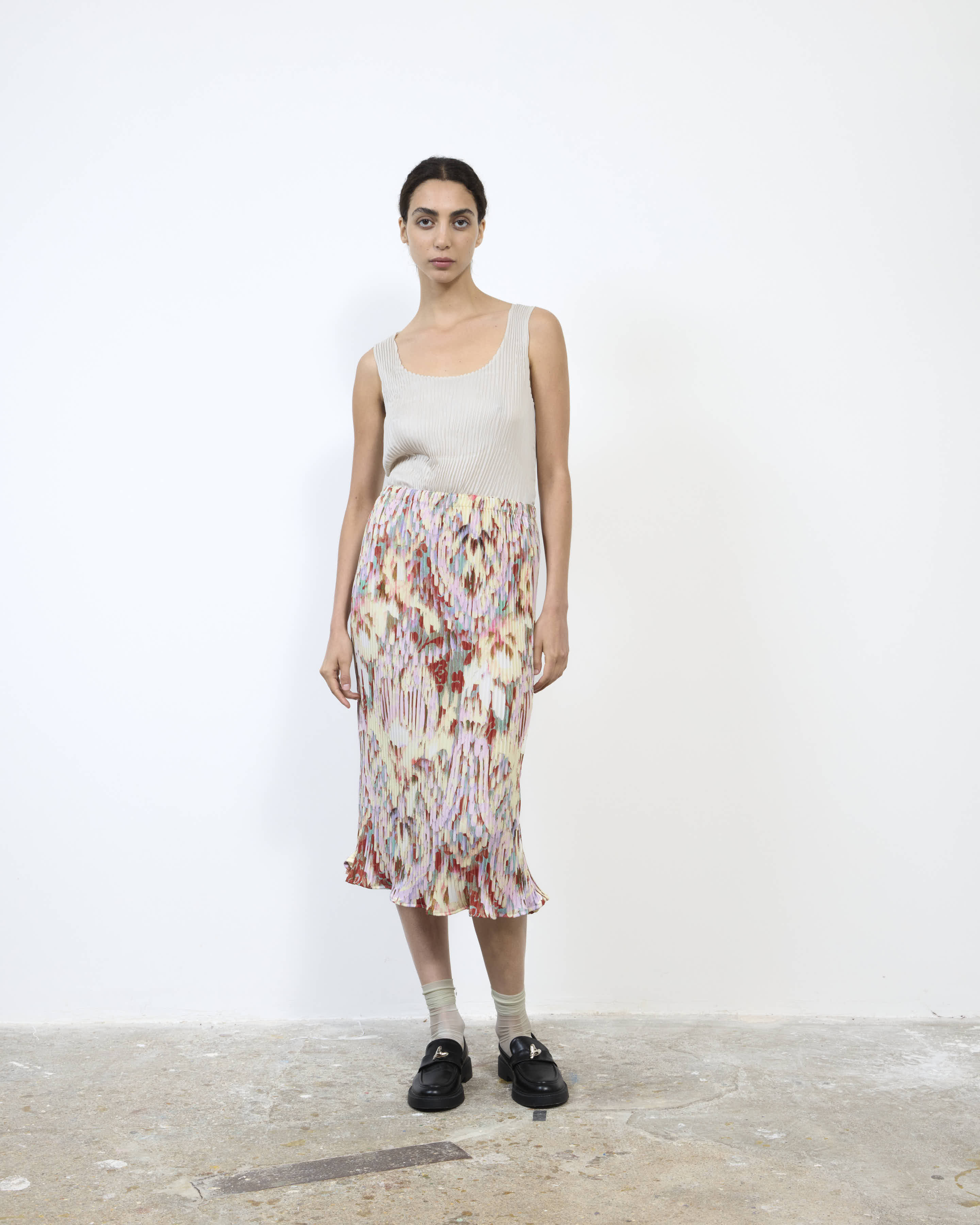 MILLA PLEATED SKIRT IN JIM