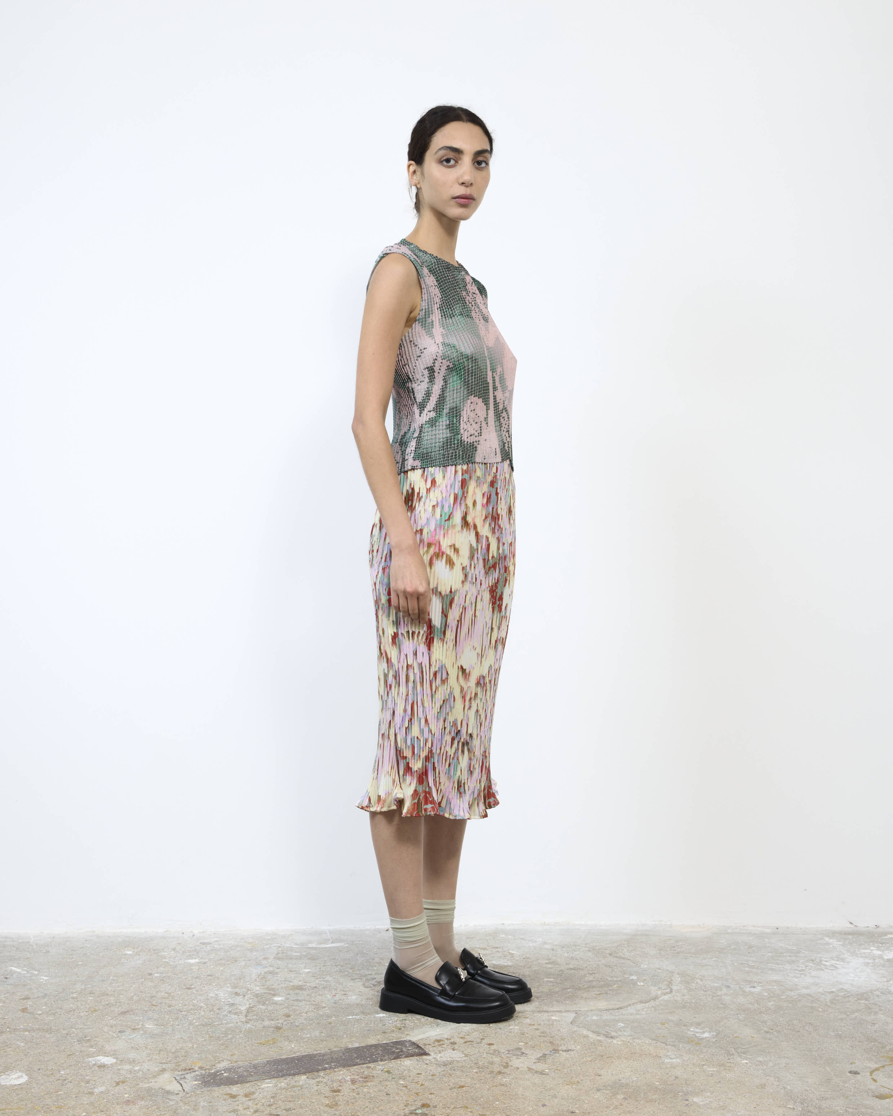 THELMA PLEATED TOP IN SERAPHIN