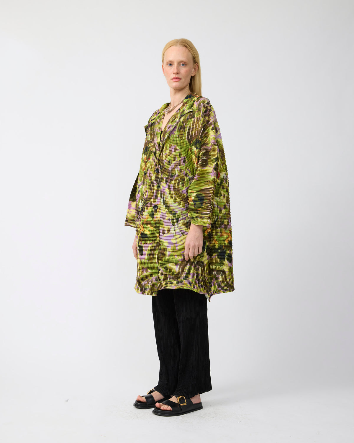 Johan Handpleated Coat in Jim