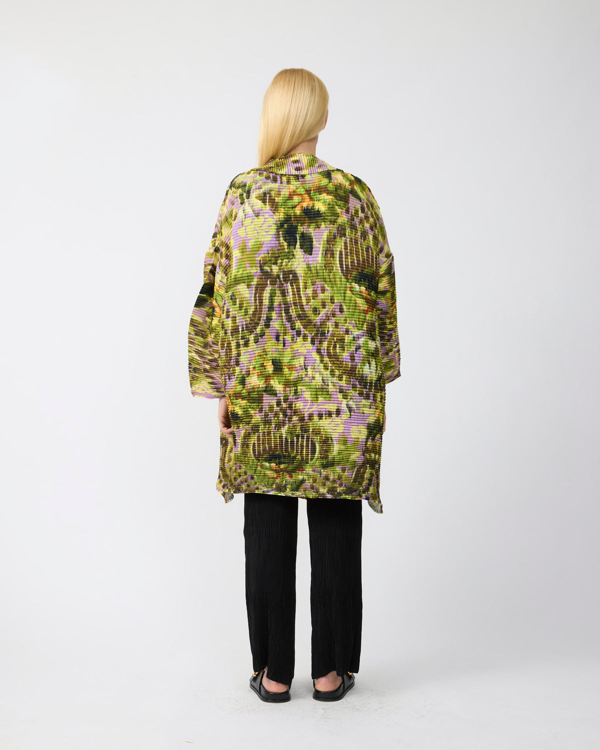Johan Handpleated Coat in Jim