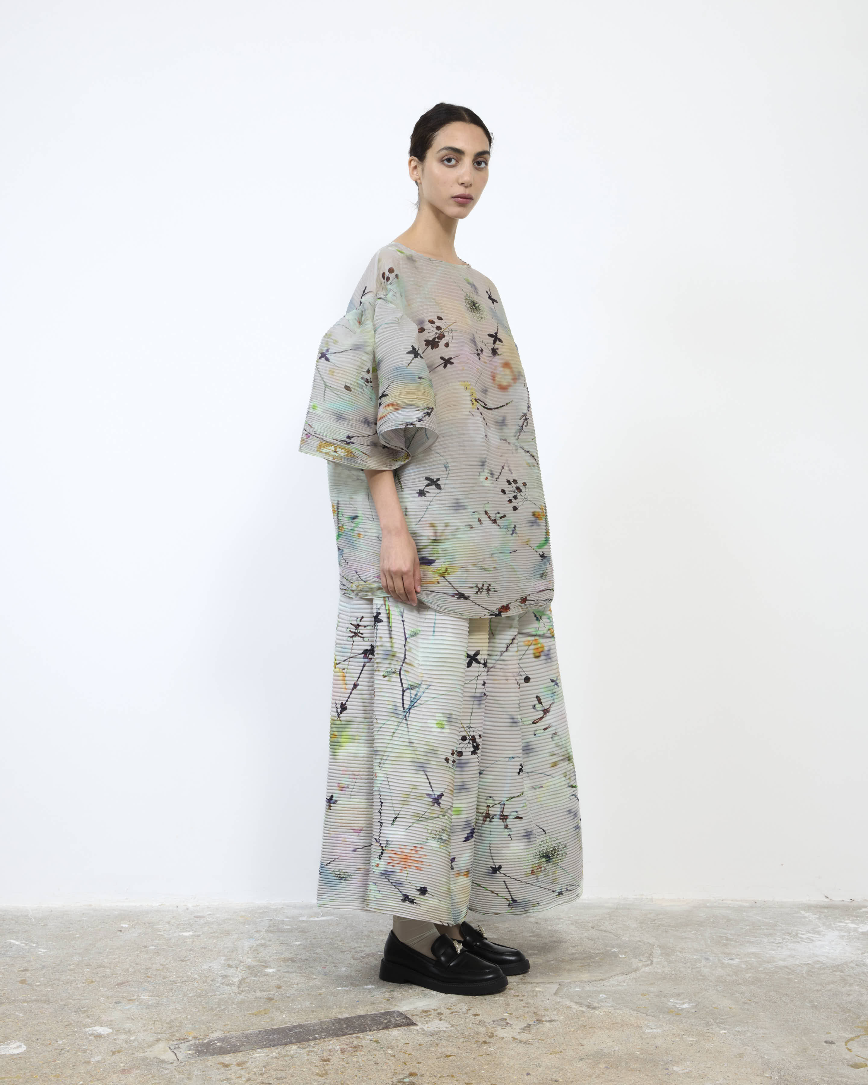 HANDPLEATED ROBIN TOP IN FRANCES
