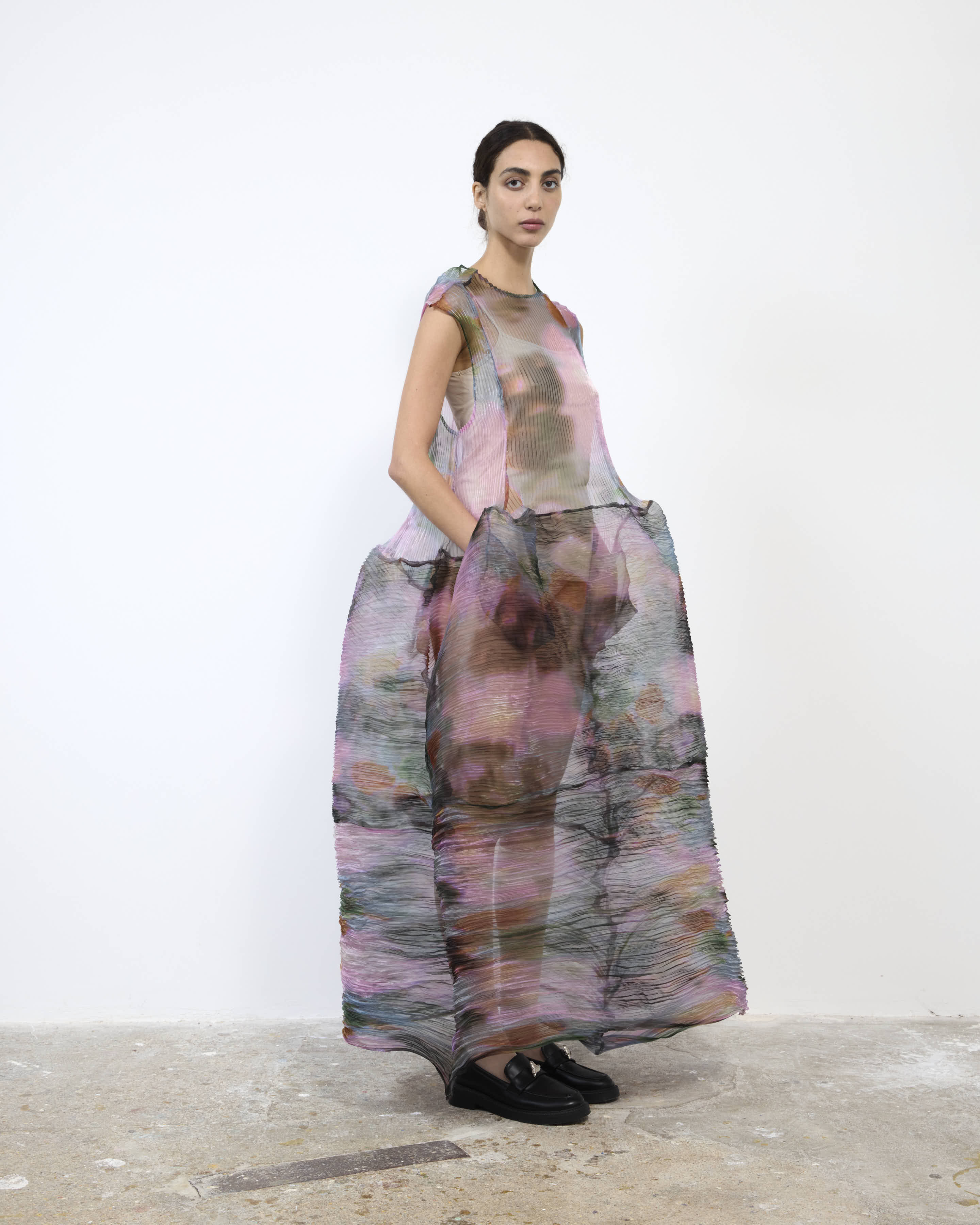 HANDPLEATED MAYA DRESS IN TRANSPARENT MARIS