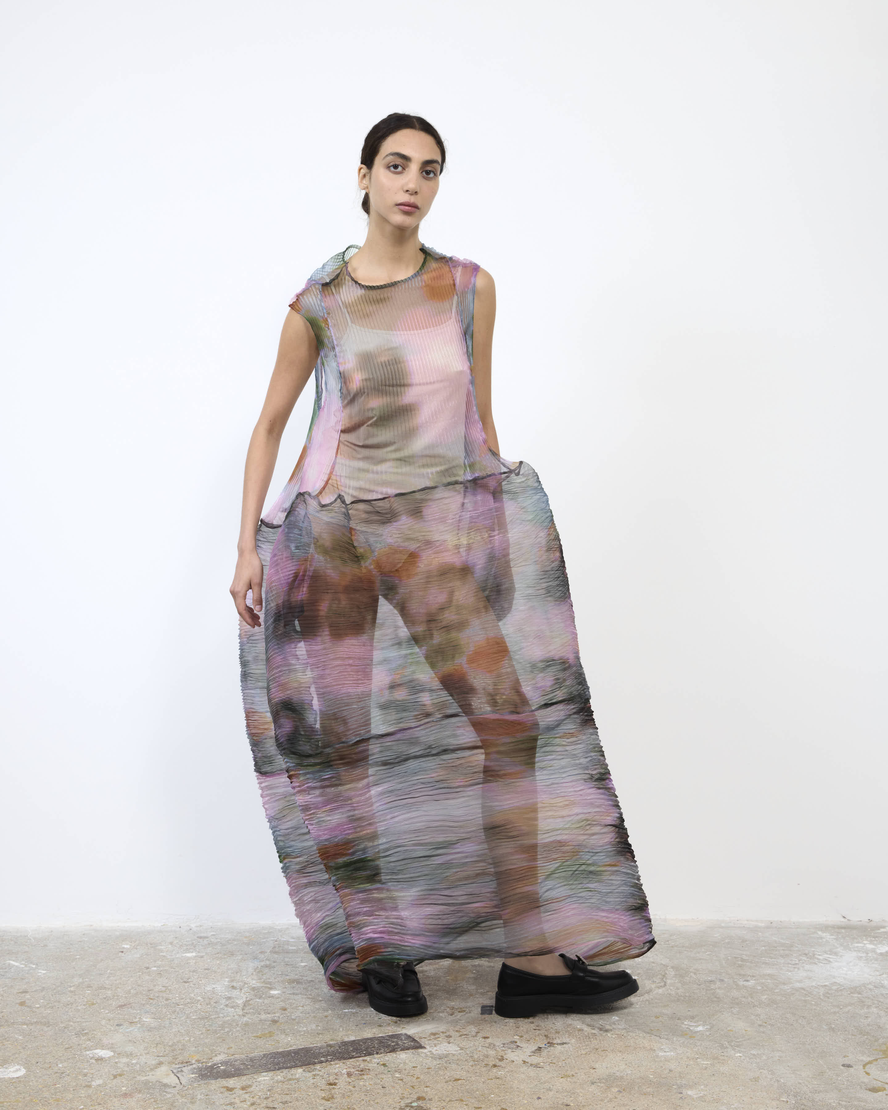 HANDPLEATED MAYA DRESS IN TRANSPARENT MARIS