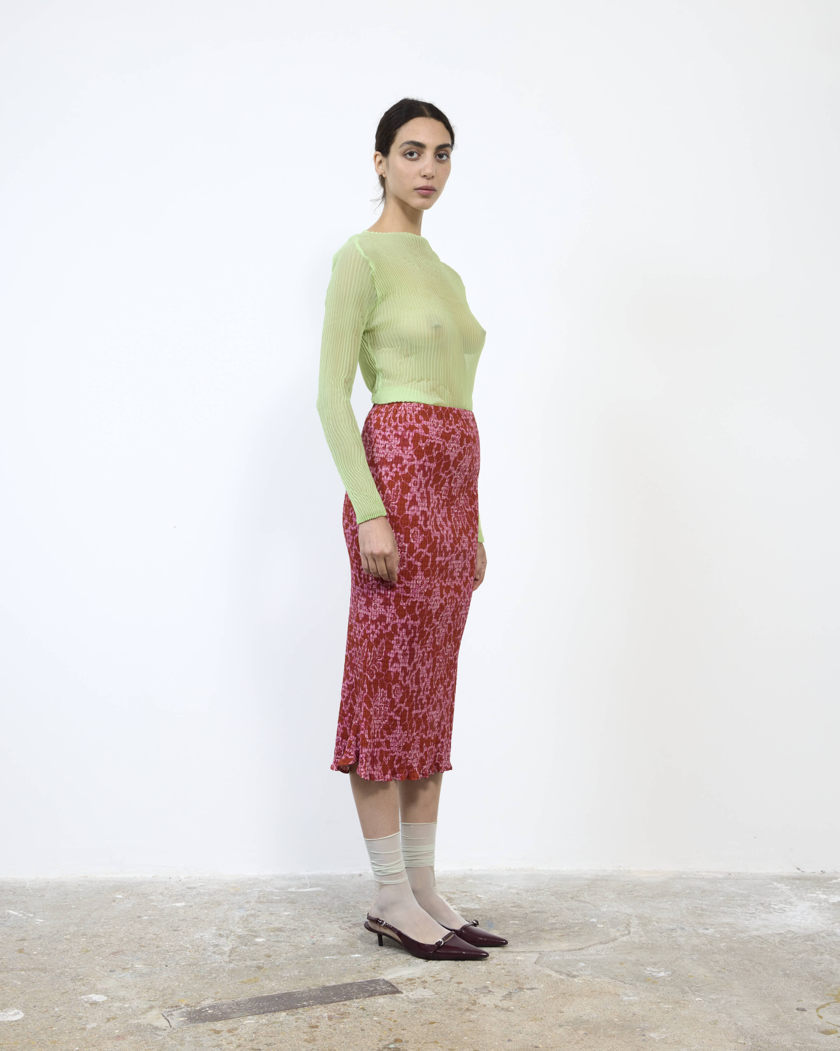 FINN SMOCKED SKIRT IN SANSA
