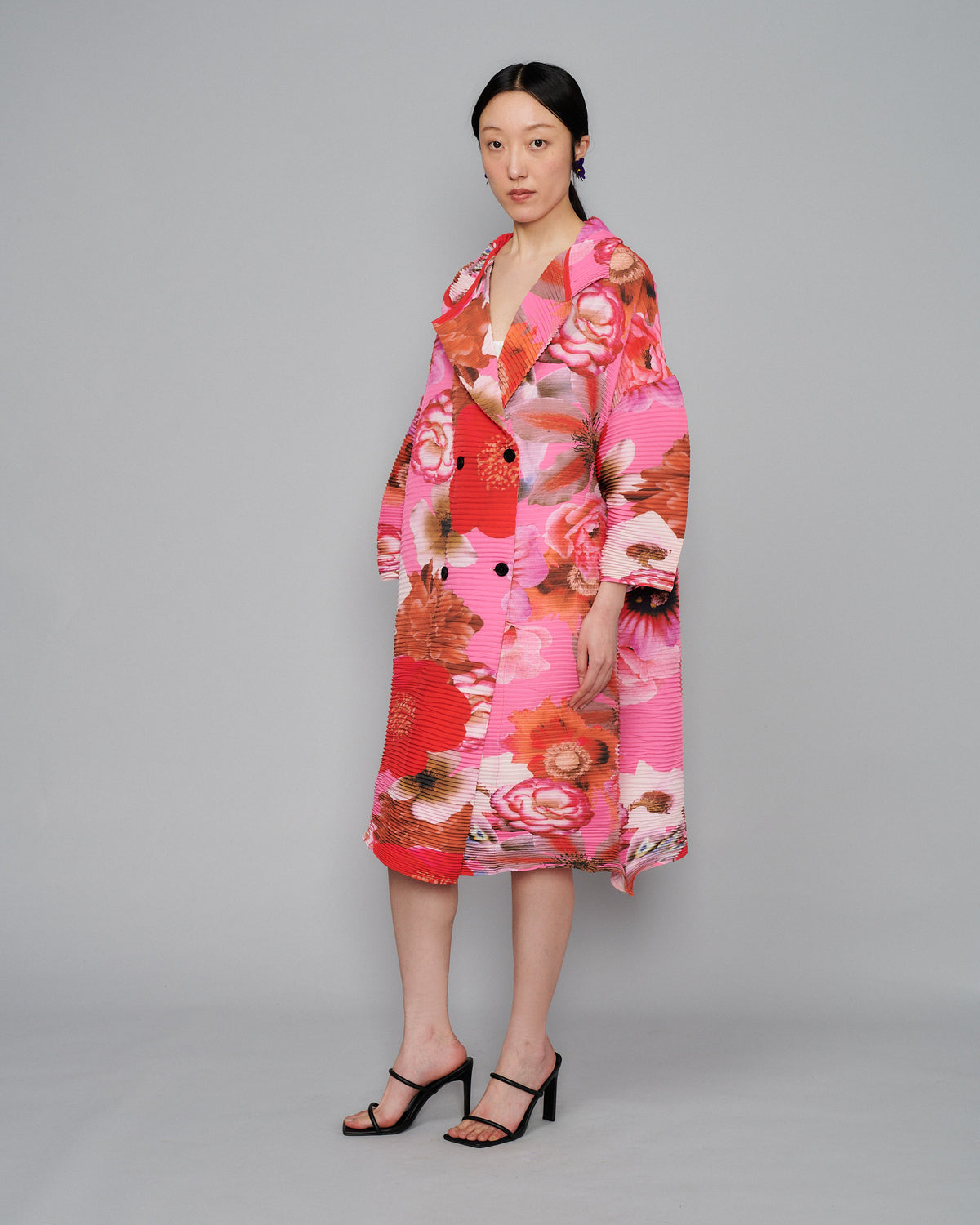 Handpleated Johan Coat in Ursula