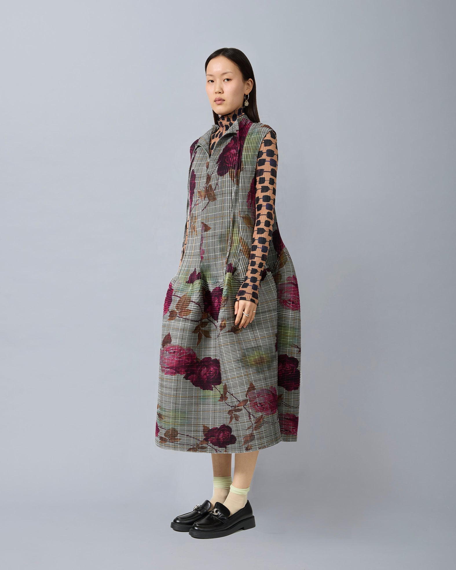 Maya Pleated Dress in Rosalind