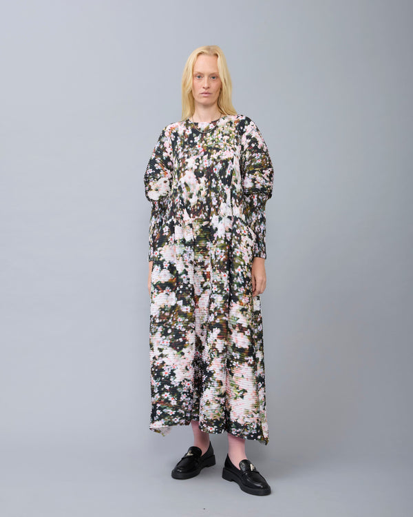 Phoebe Handpleated Dress in Holle