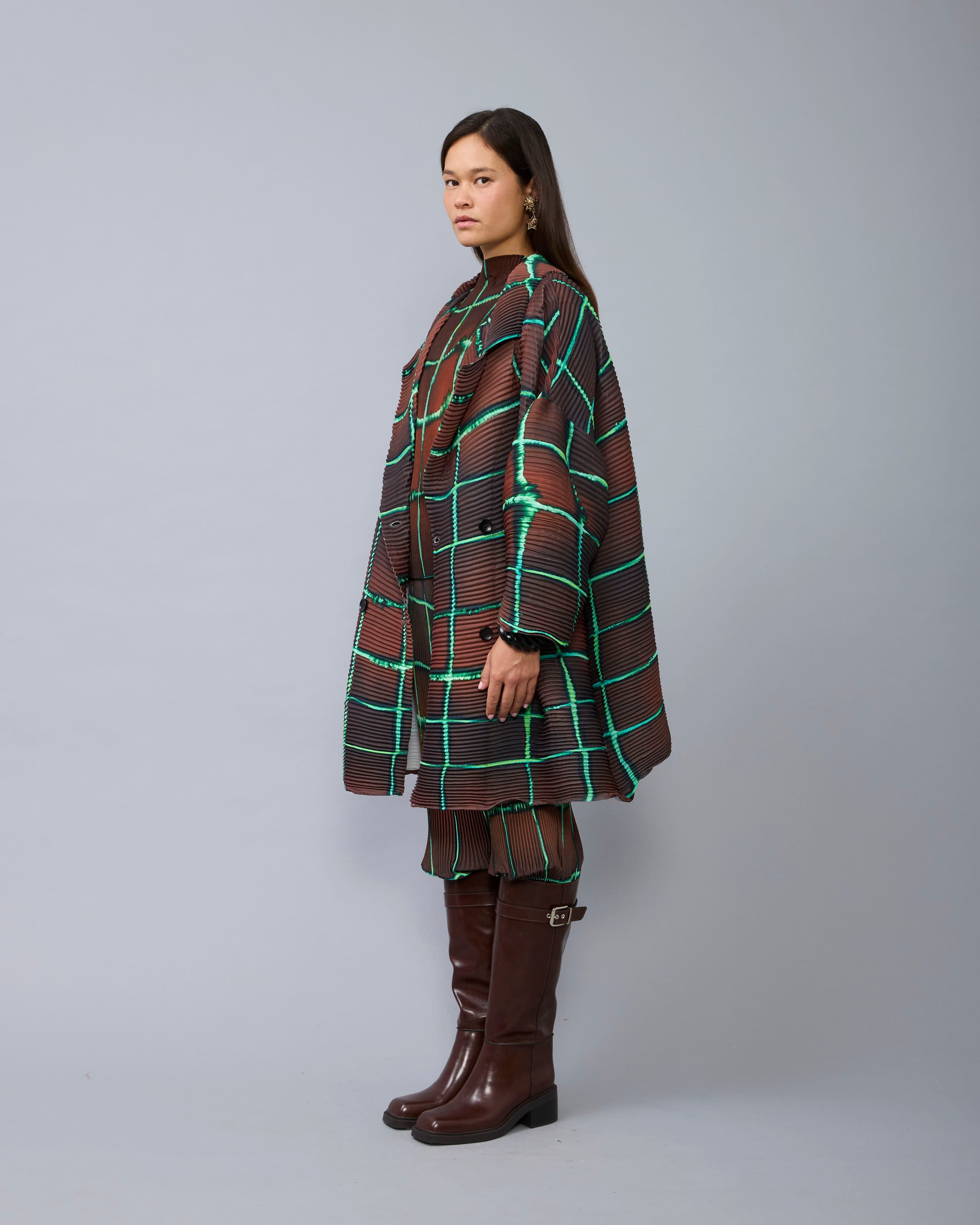 Johan Handpleated Coat in Harald