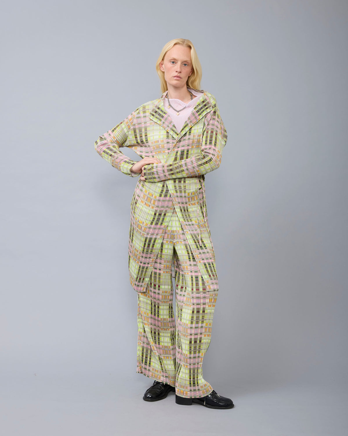 Artur Pleated Jacket in Radomir