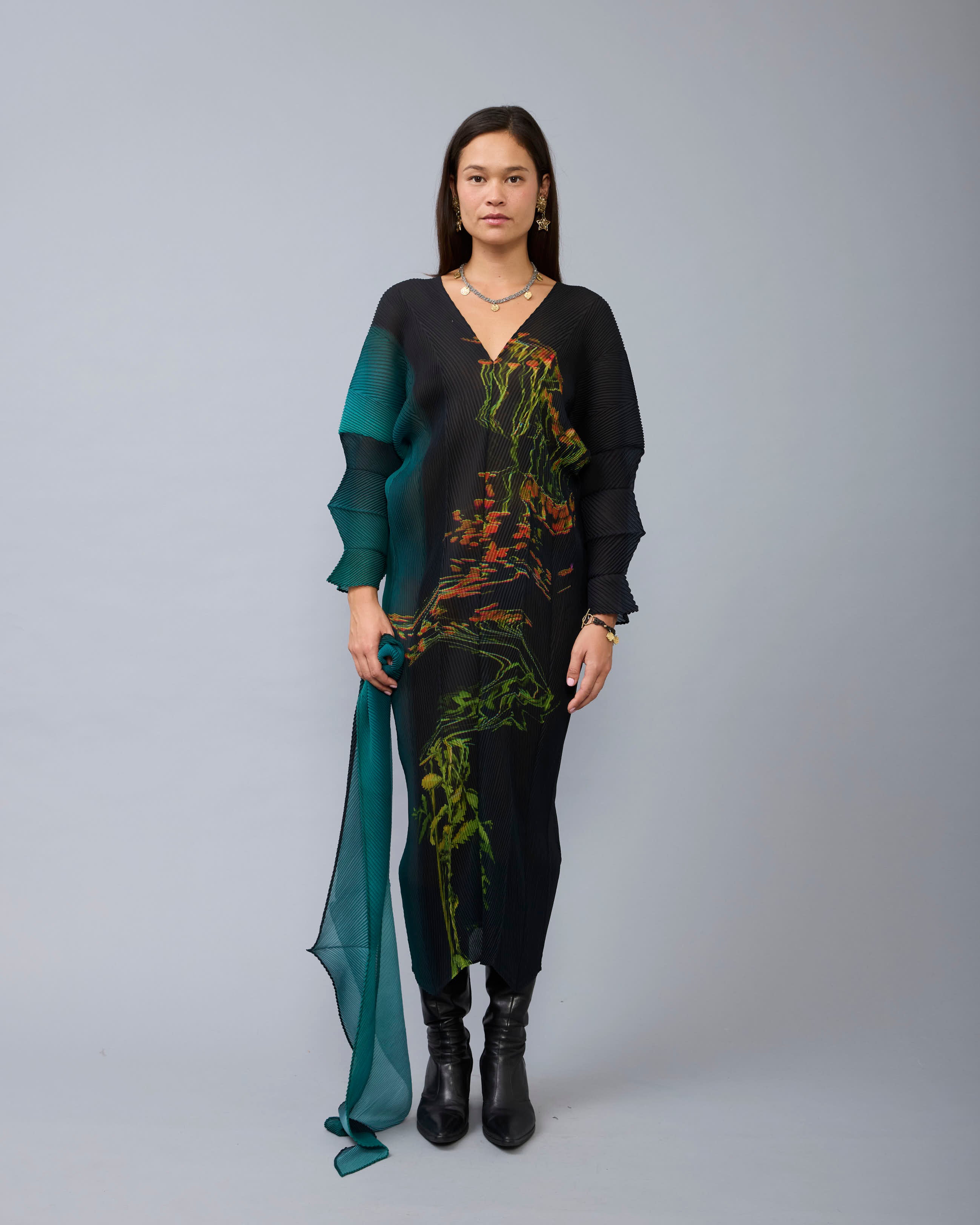 Sue Handpleated Kaftan in Patsy