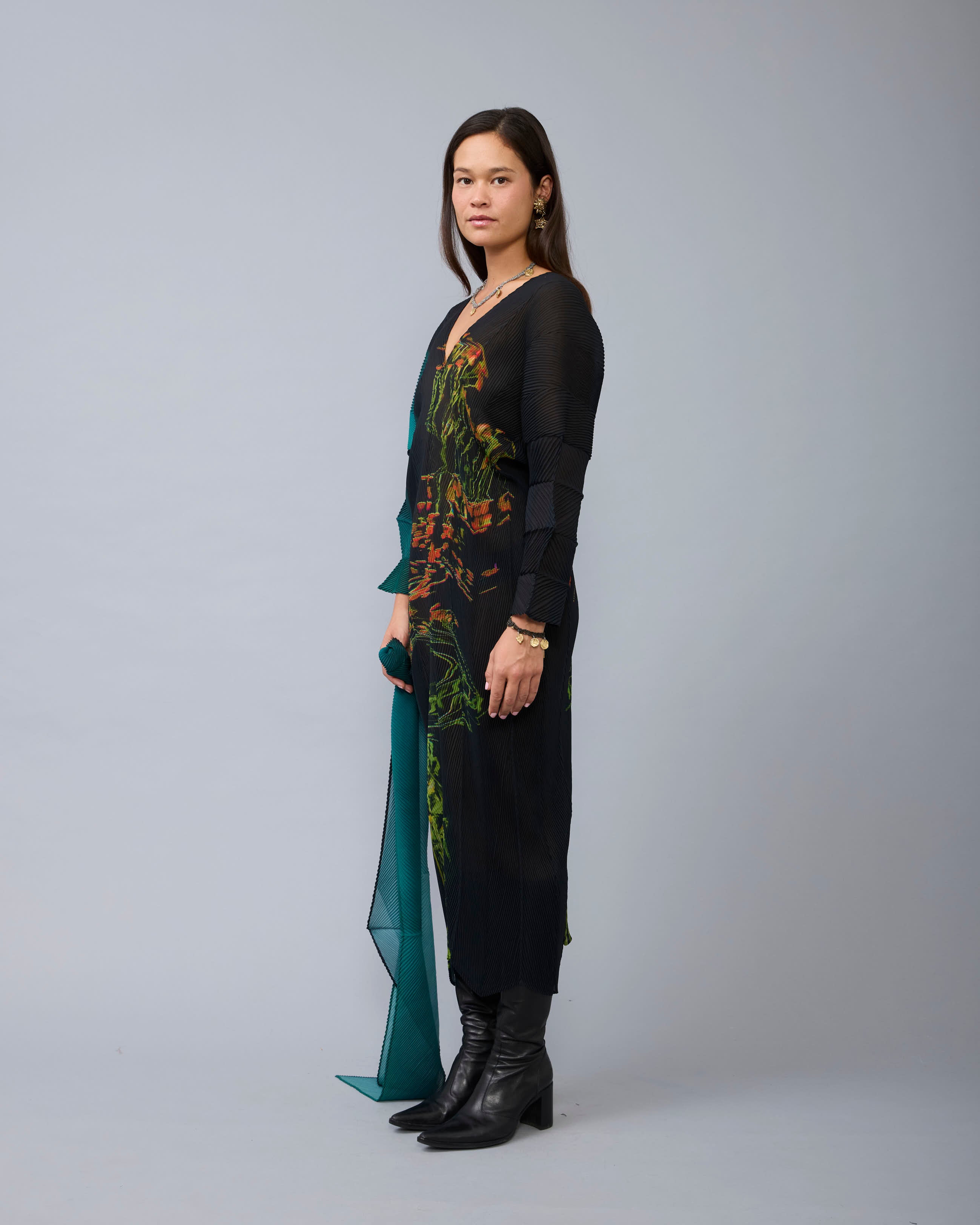 Sue Handpleated Kaftan in Patsy