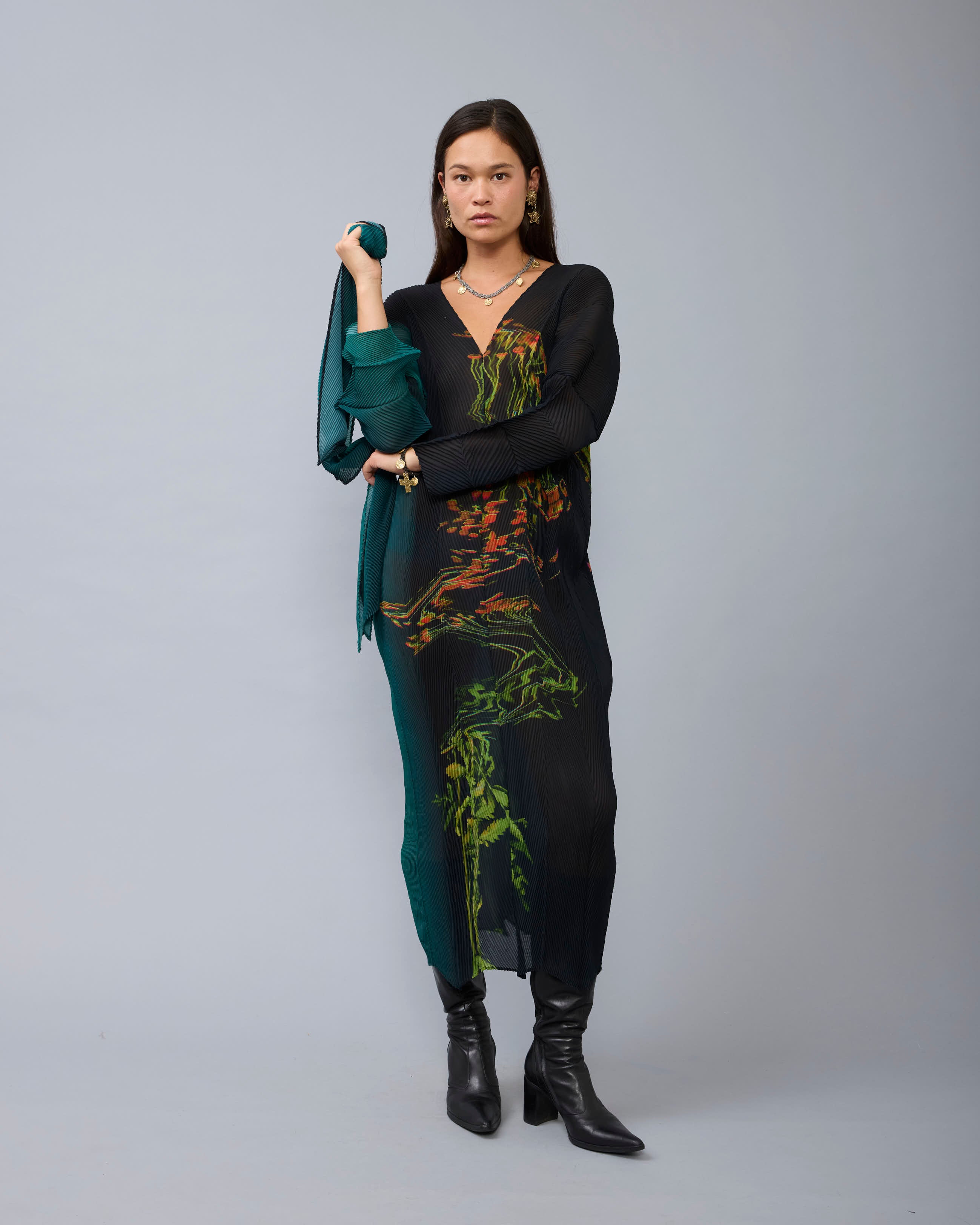 Sue Handpleated Kaftan in Patsy