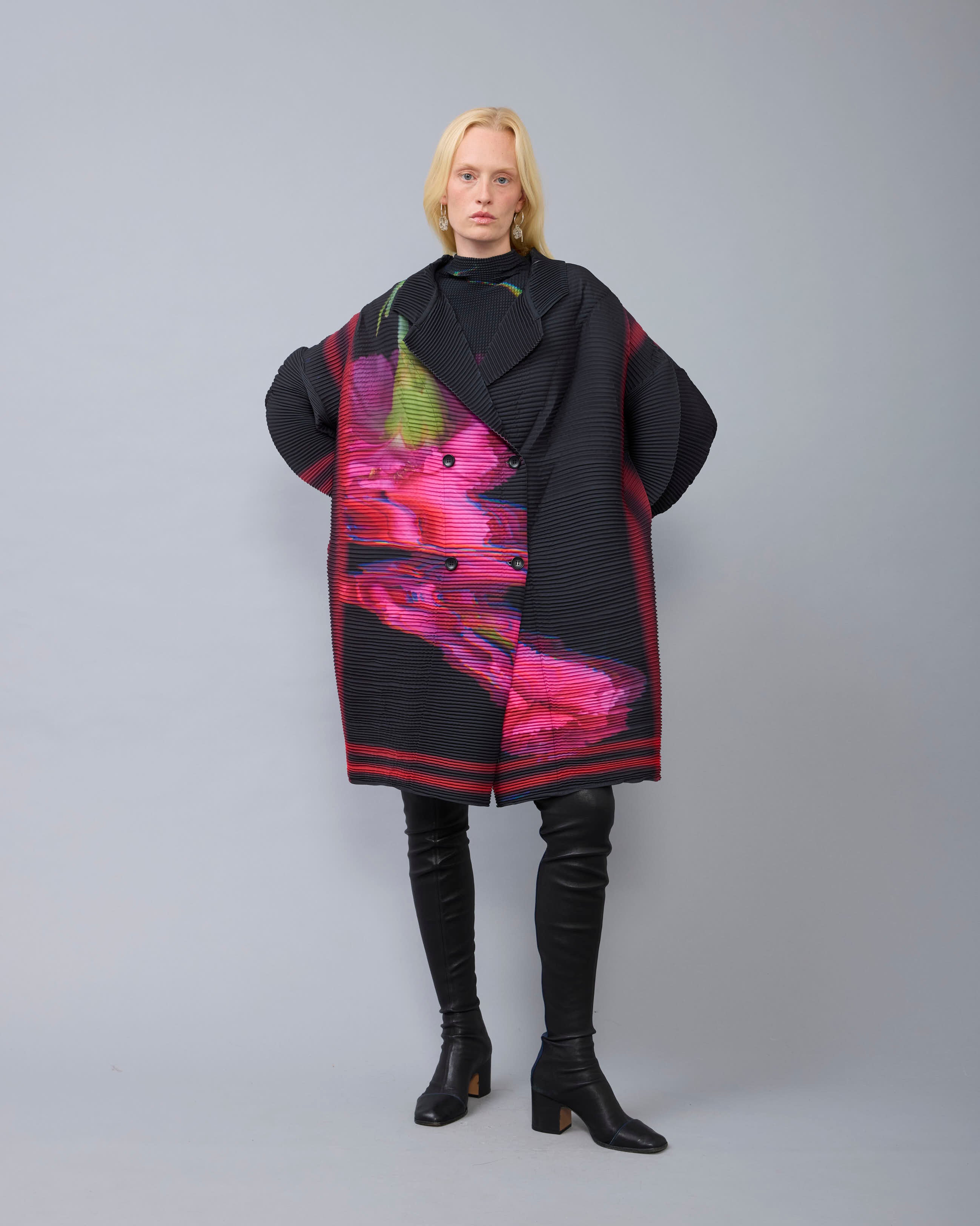 Johan Handpleated Coat in Paige
