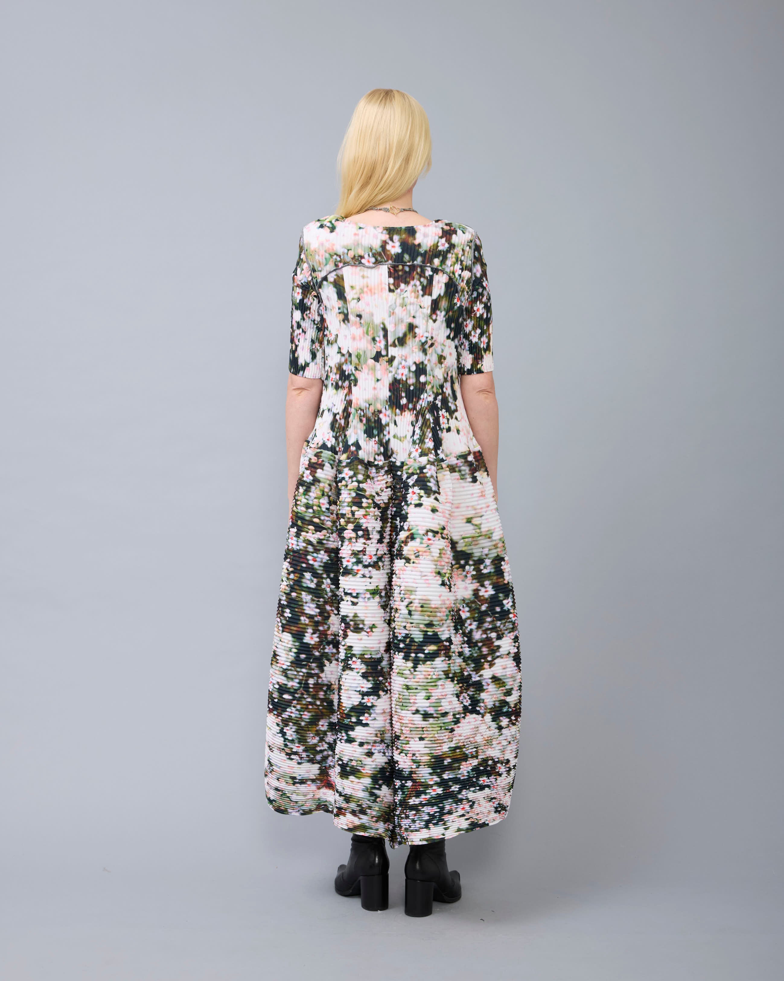Uma Handpleated Dress in Holle