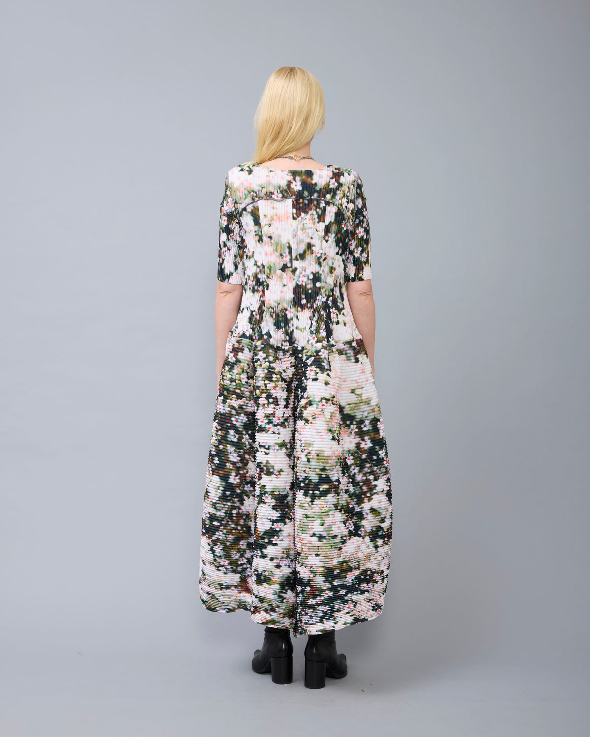 Uma Handpleated Dress in Holle