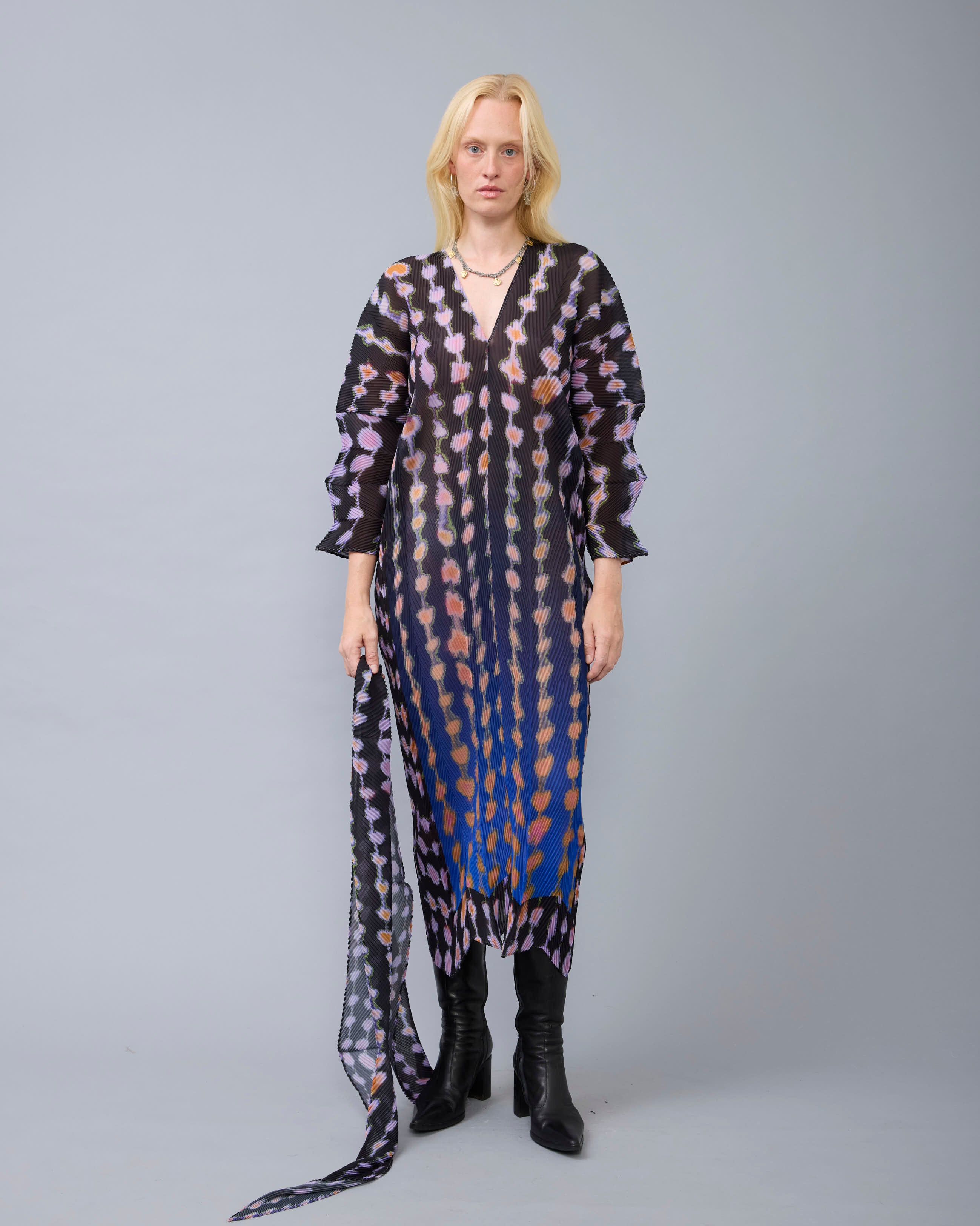 Sue Handpleated Kaftan in Dax