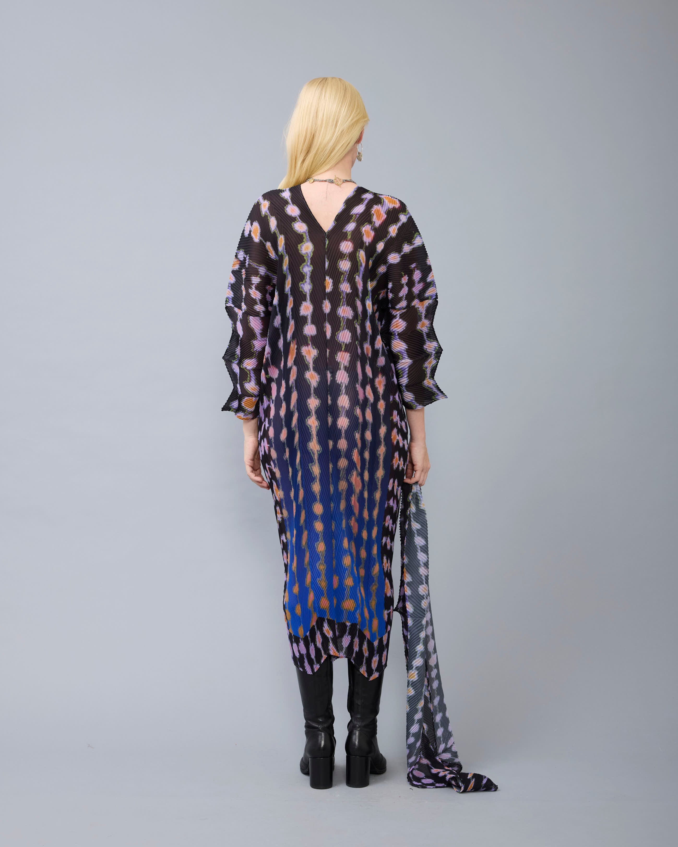 Sue Handpleated Kaftan in Dax