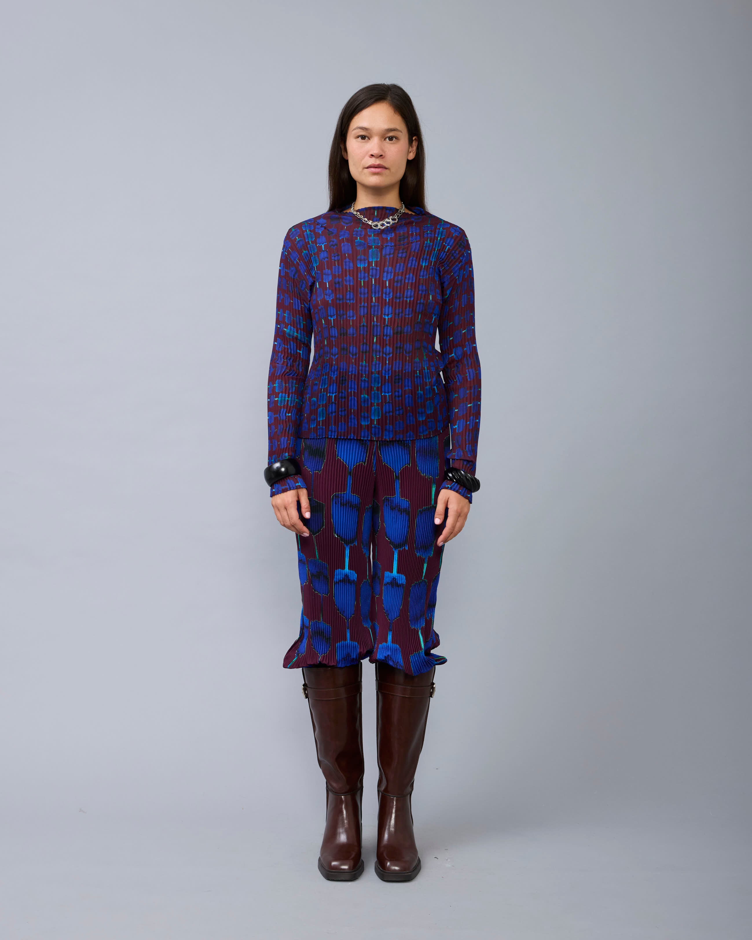 Lee Pleated Top in blue Mia
