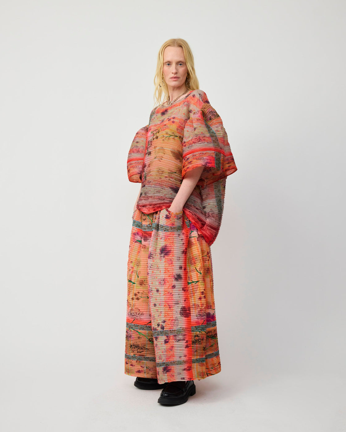 Robin Handpleated Top in Birte