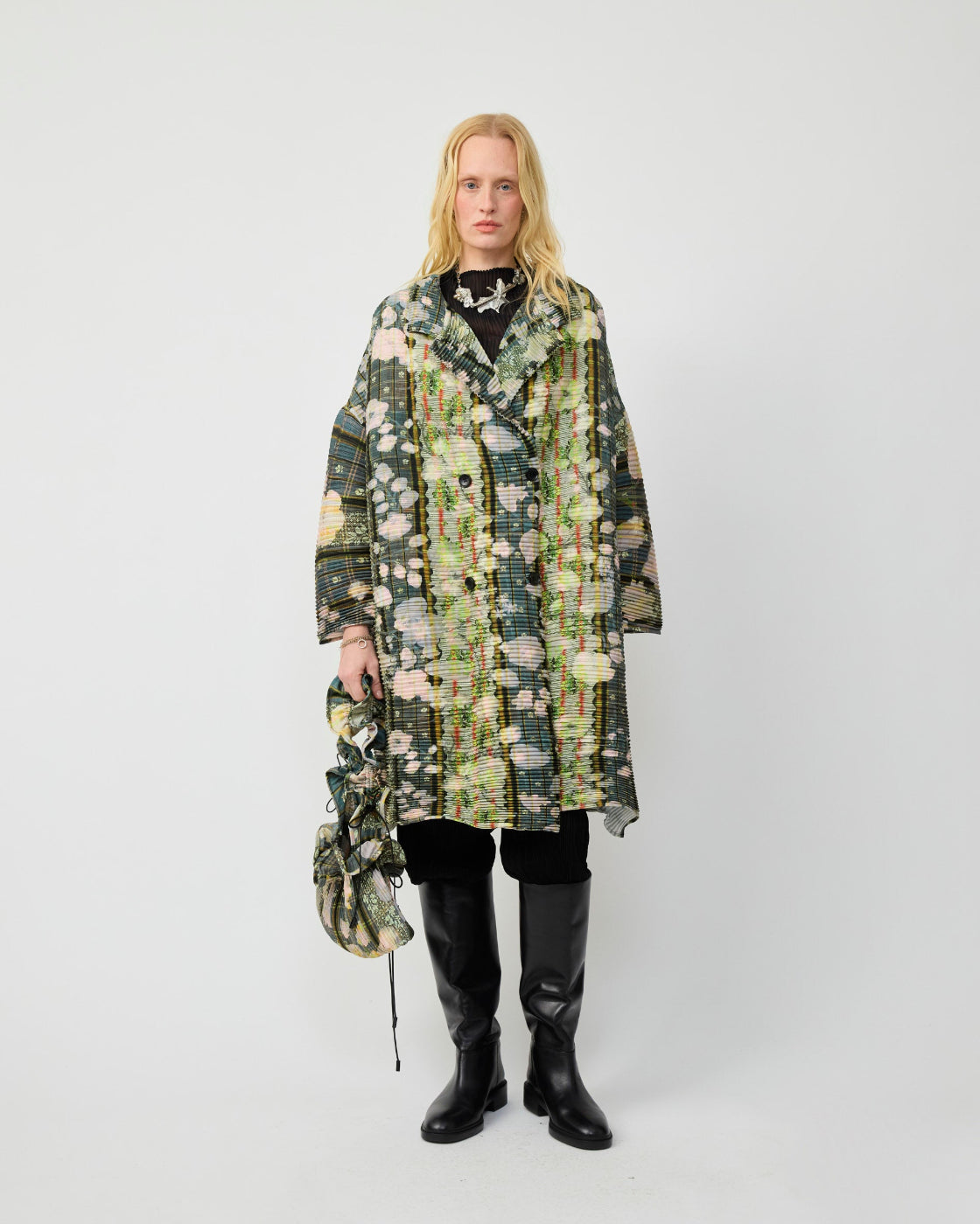 Johan Handpleated Coat in Bruno