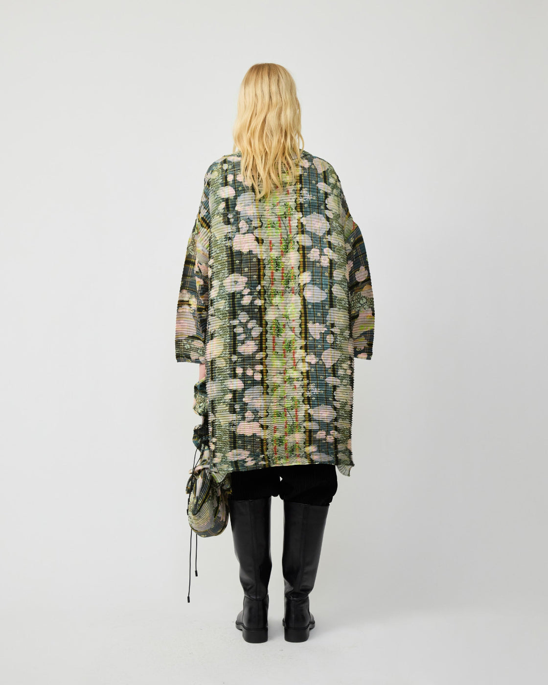 Johan Handpleated Coat in Bruno